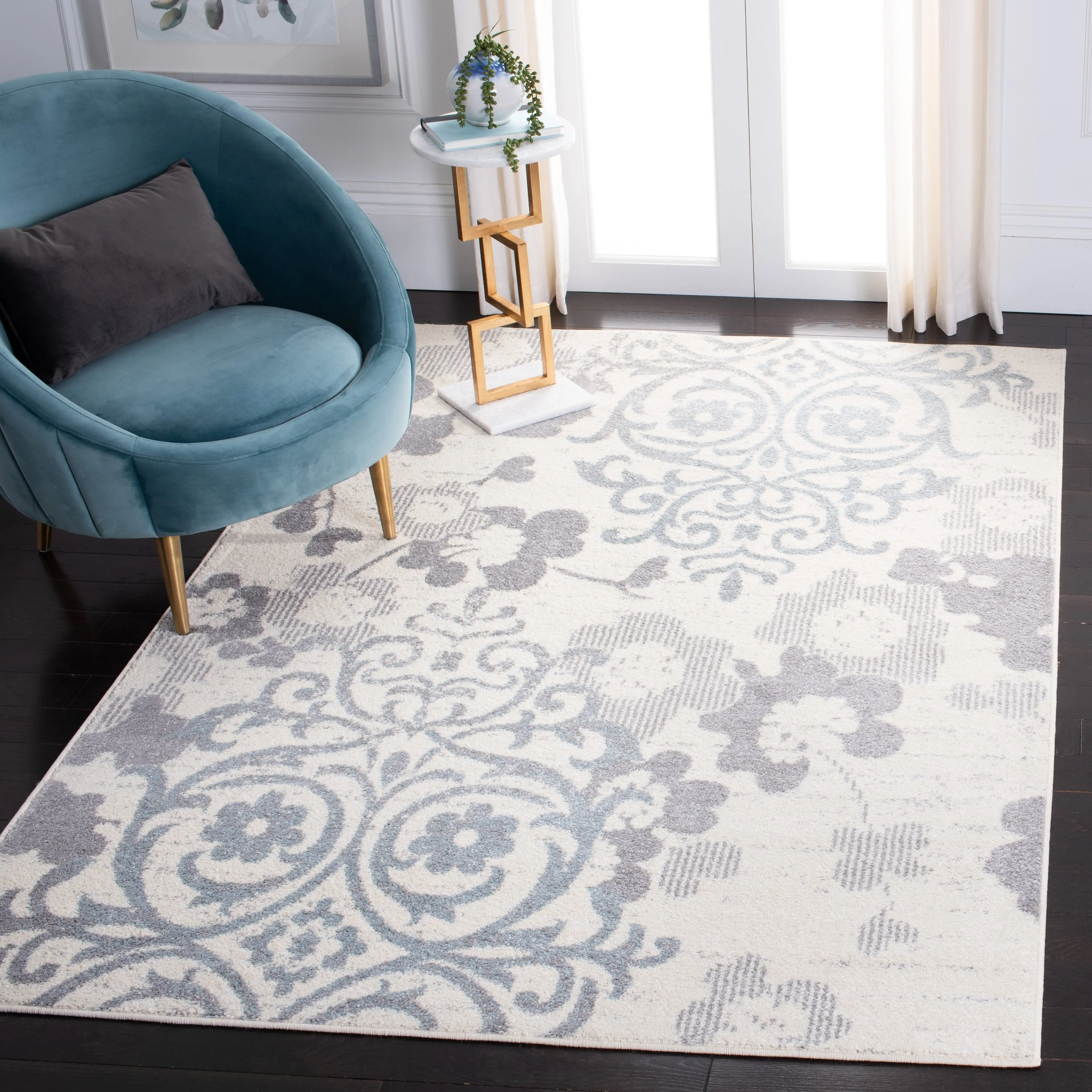 SAFAVIEH. Adirondack Rena Damask Floral Distressed Rug