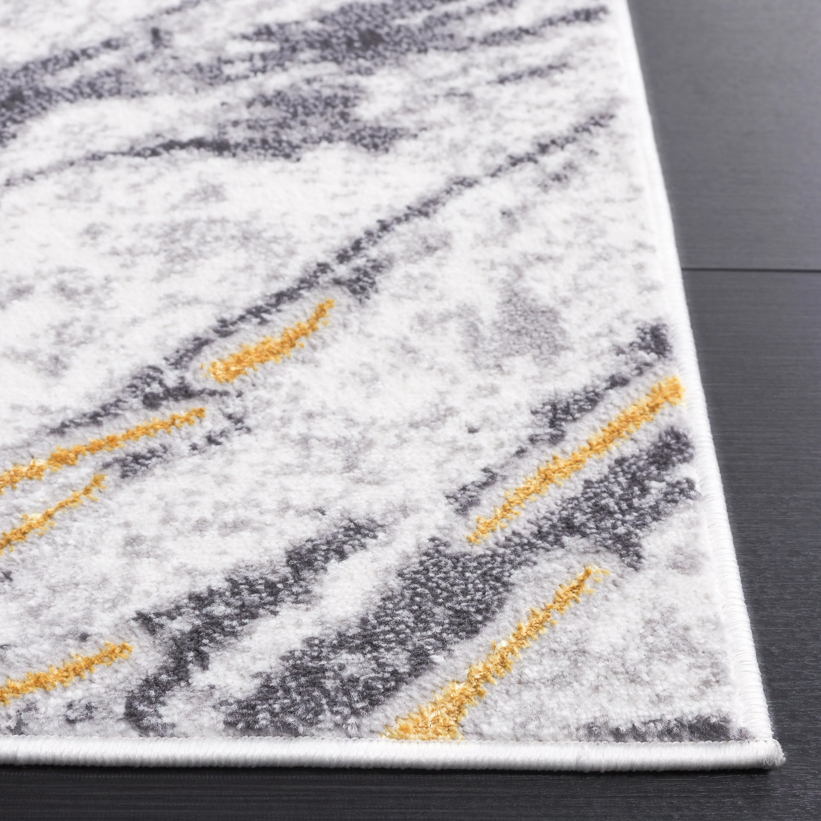 SAFAVIEH Amelia Didina Modern & Contemporary Rug