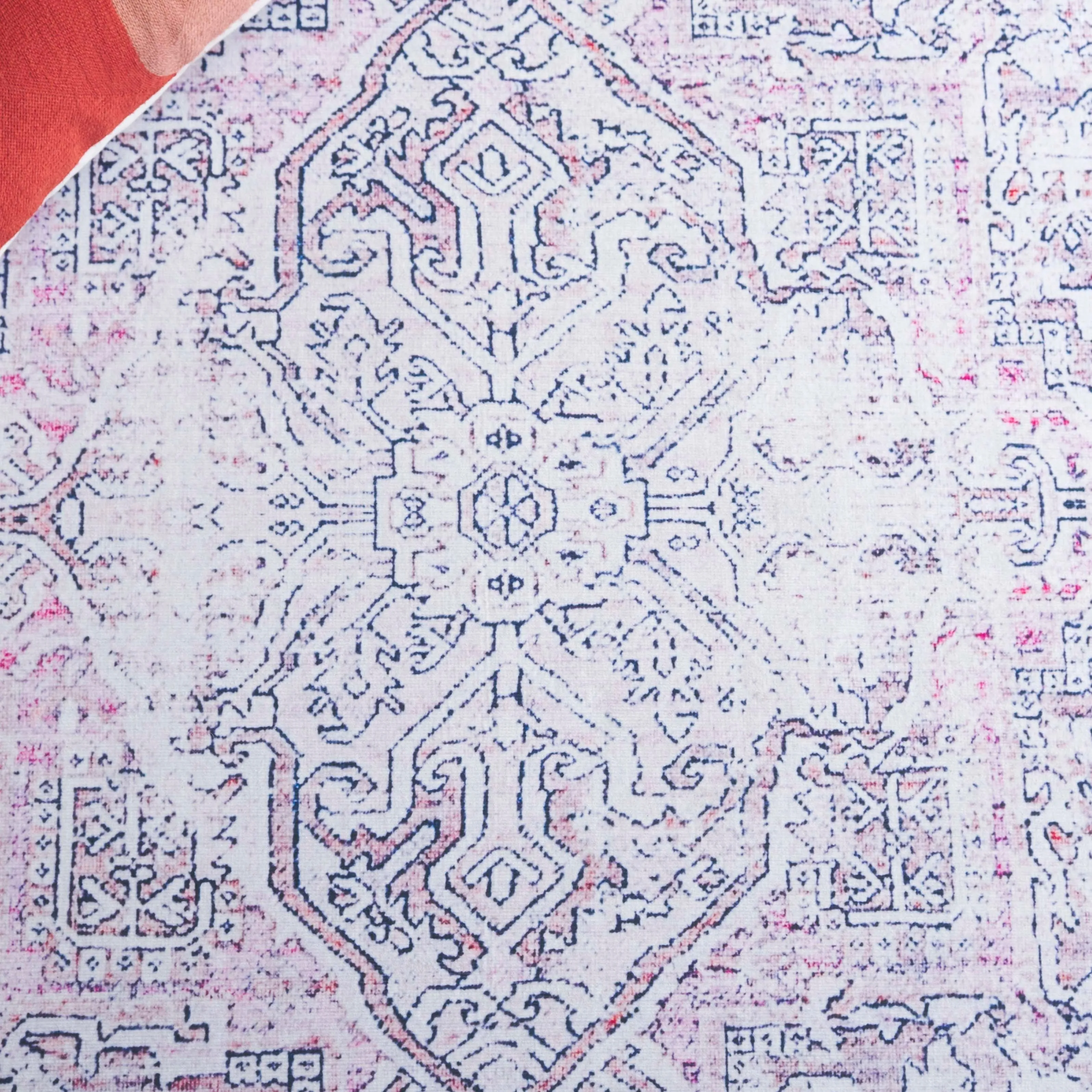 SAFAVIEH Arizona Heepke Vintage Machine Washable Rug