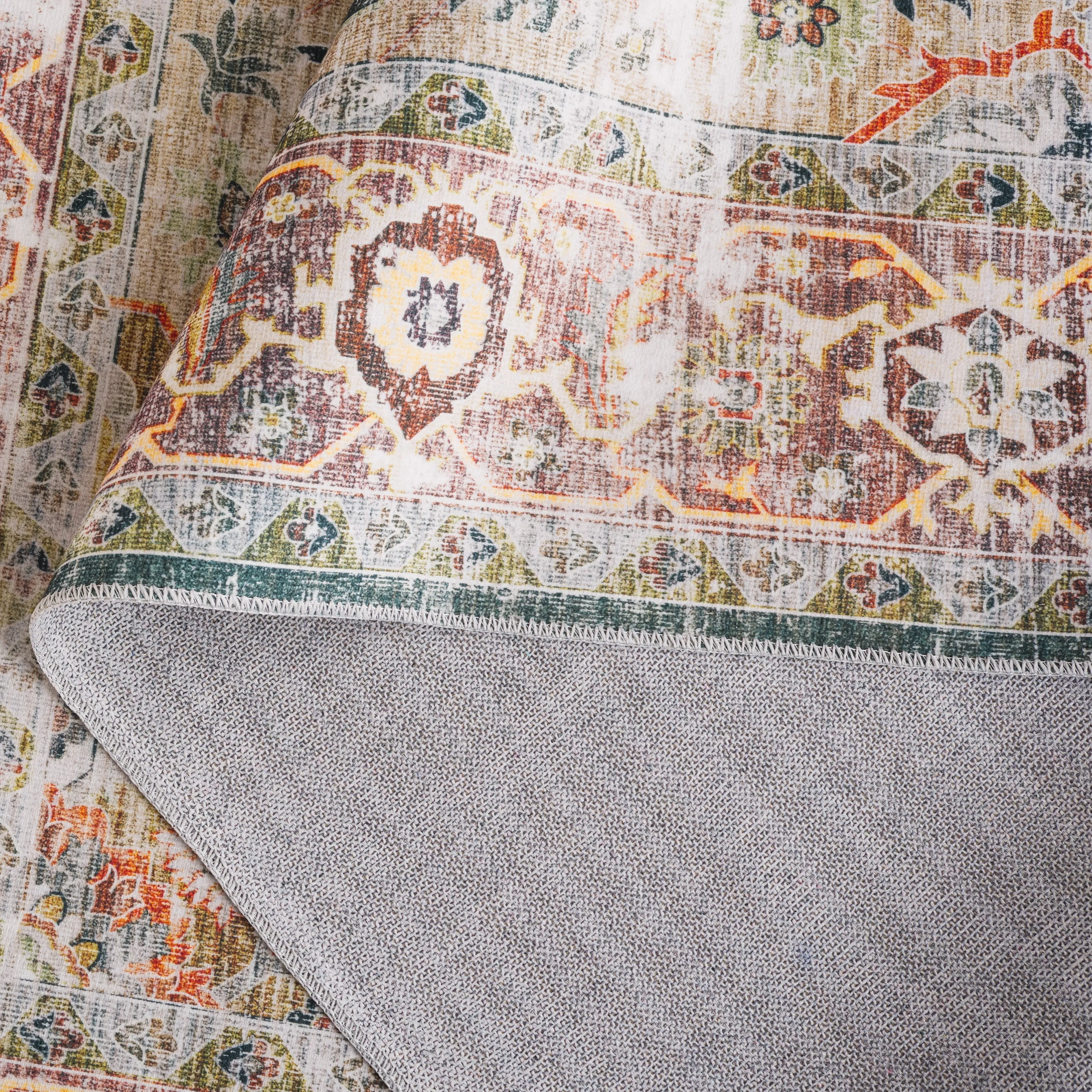 SAFAVIEH Arizona Ketrin Vintage Machine Washable Rug