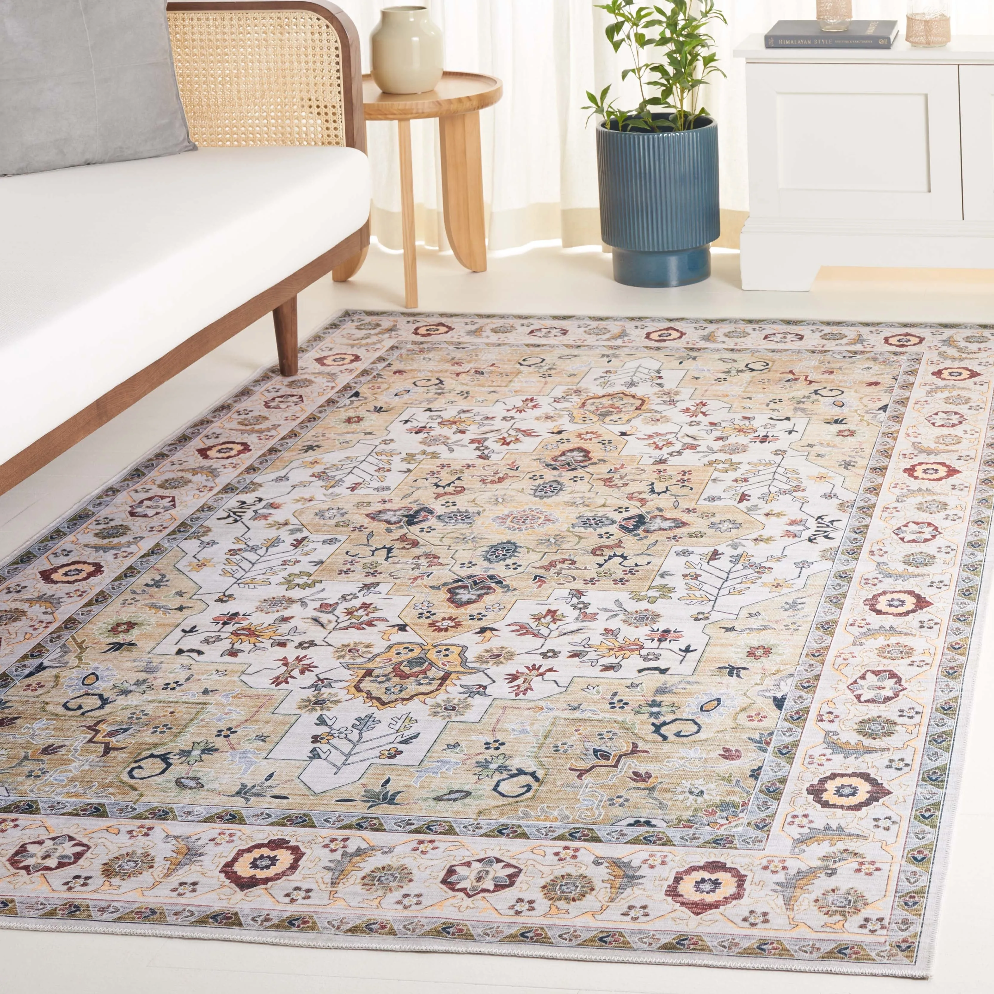 SAFAVIEH Arizona Ketrin Vintage Machine Washable Rug