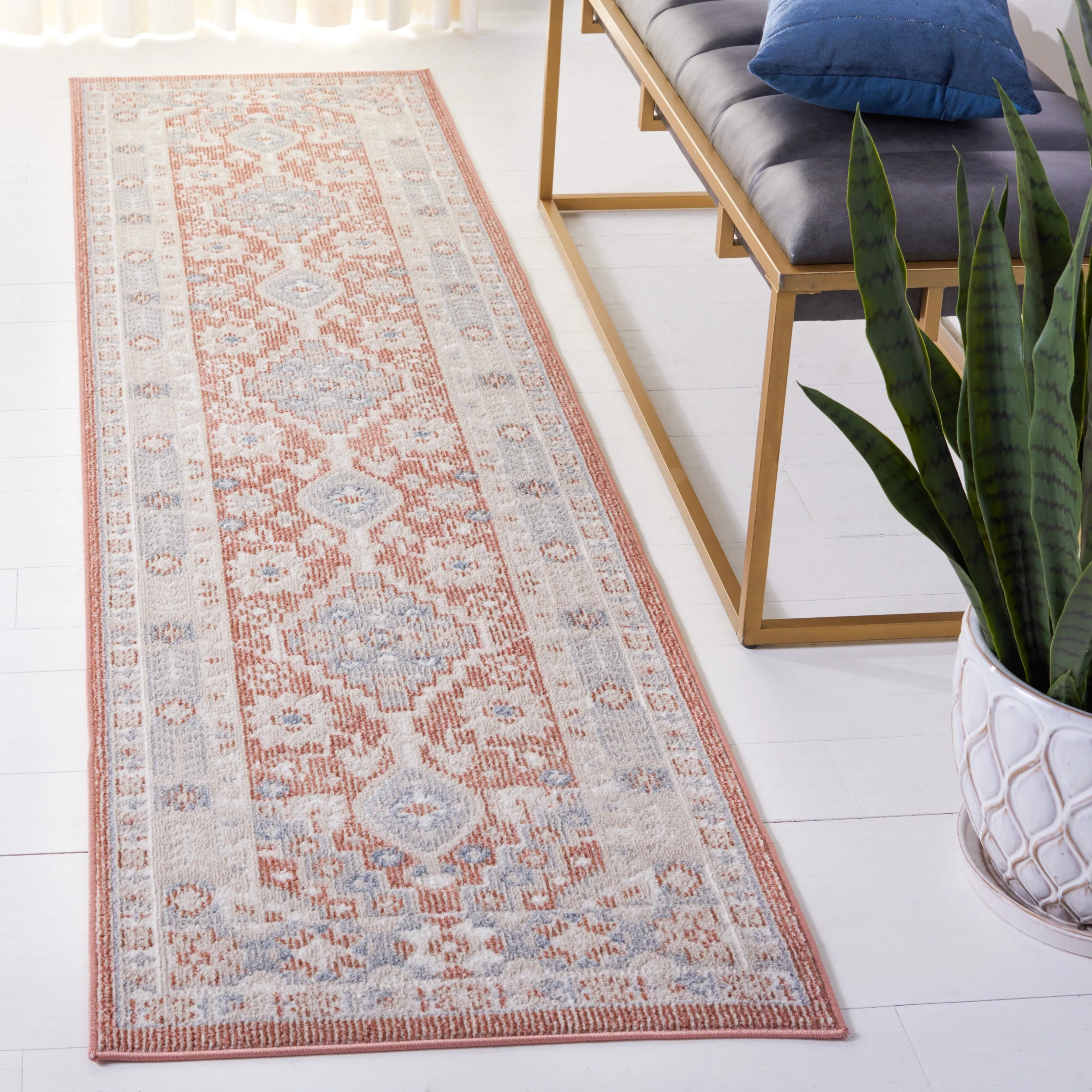 SAFAVIEH Blair Machine Washable Tomiko Slip Resistant Rug