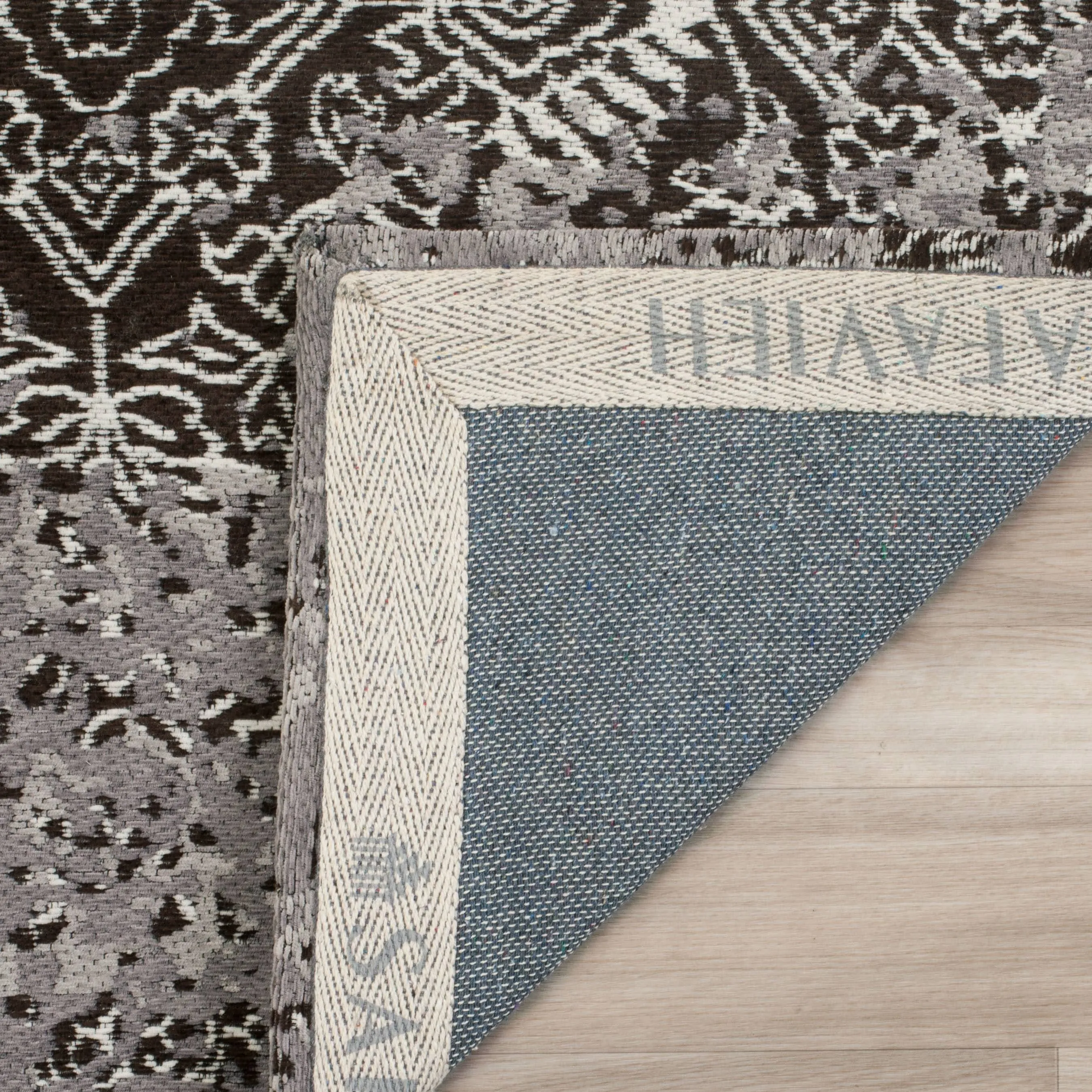 SAFAVIEH Classic Vintage Boho Justi Distressed Oriental Cotton Rug