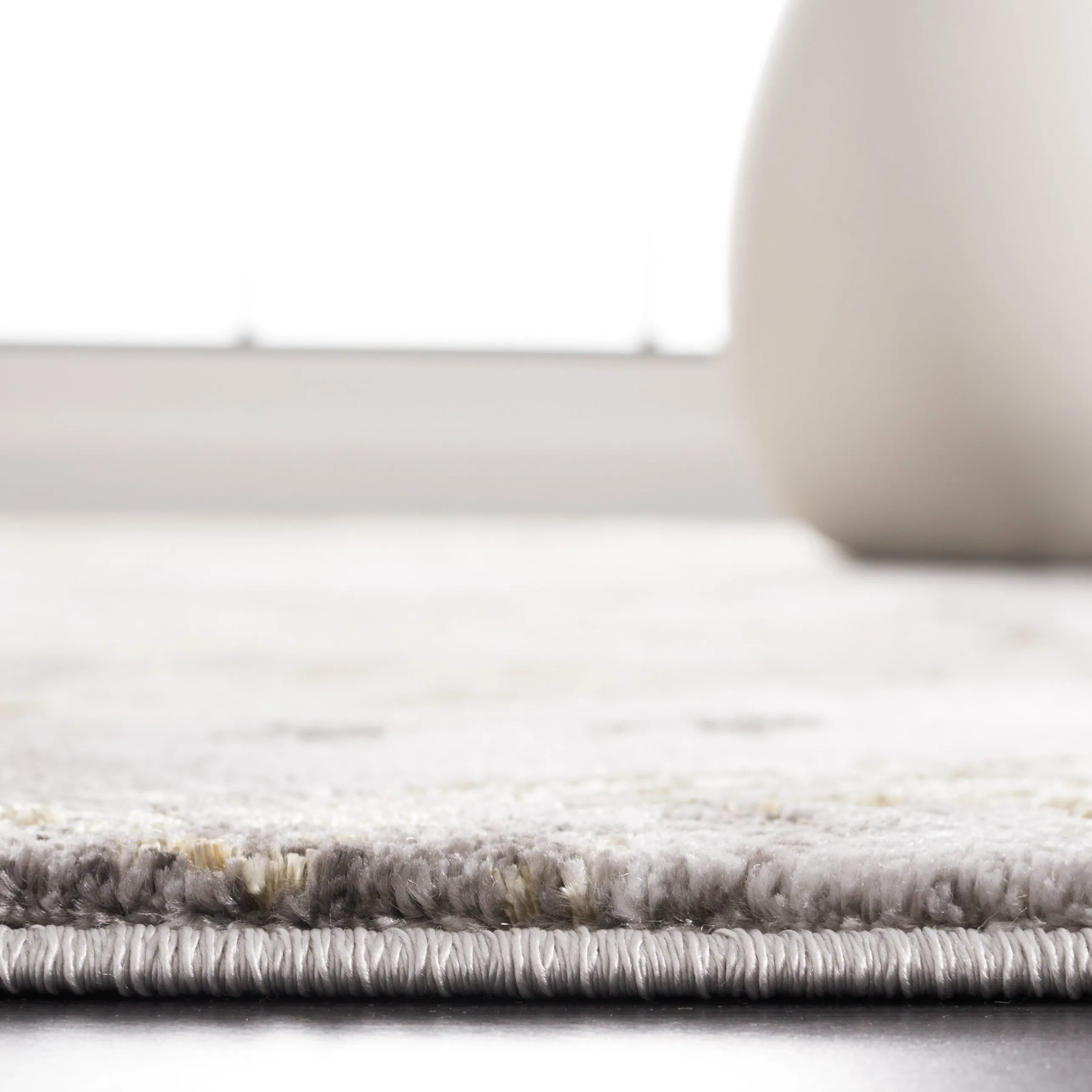 SAFAVIEH Craft Cupertina Modern & Contemporary Rug