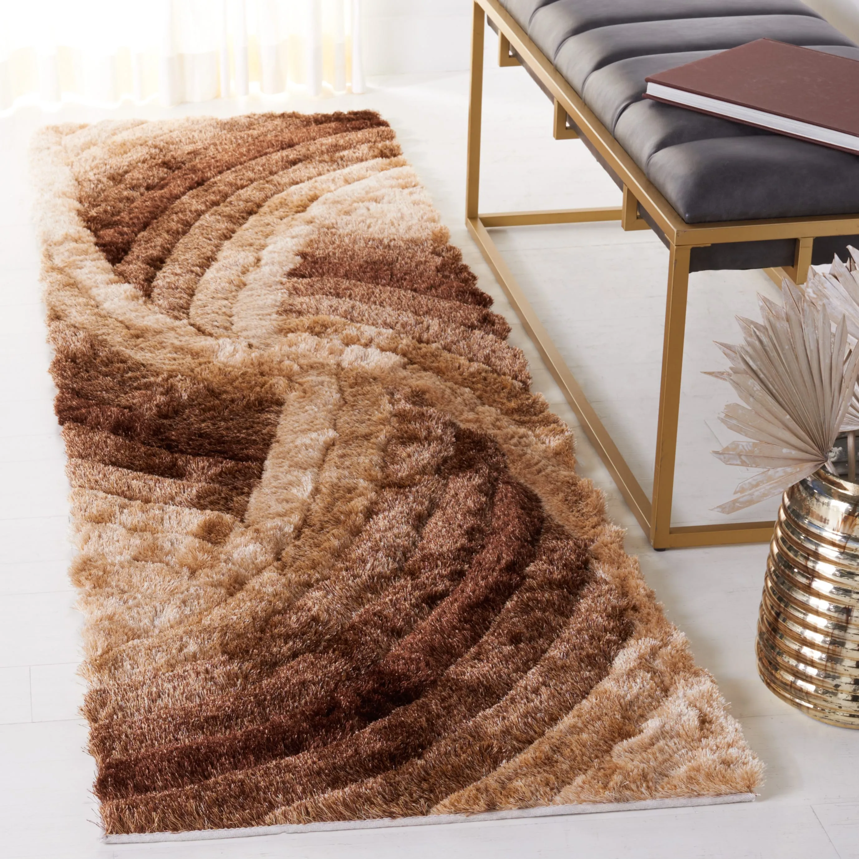 SAFAVIEH Dorena Handmade 3D Shag Rug