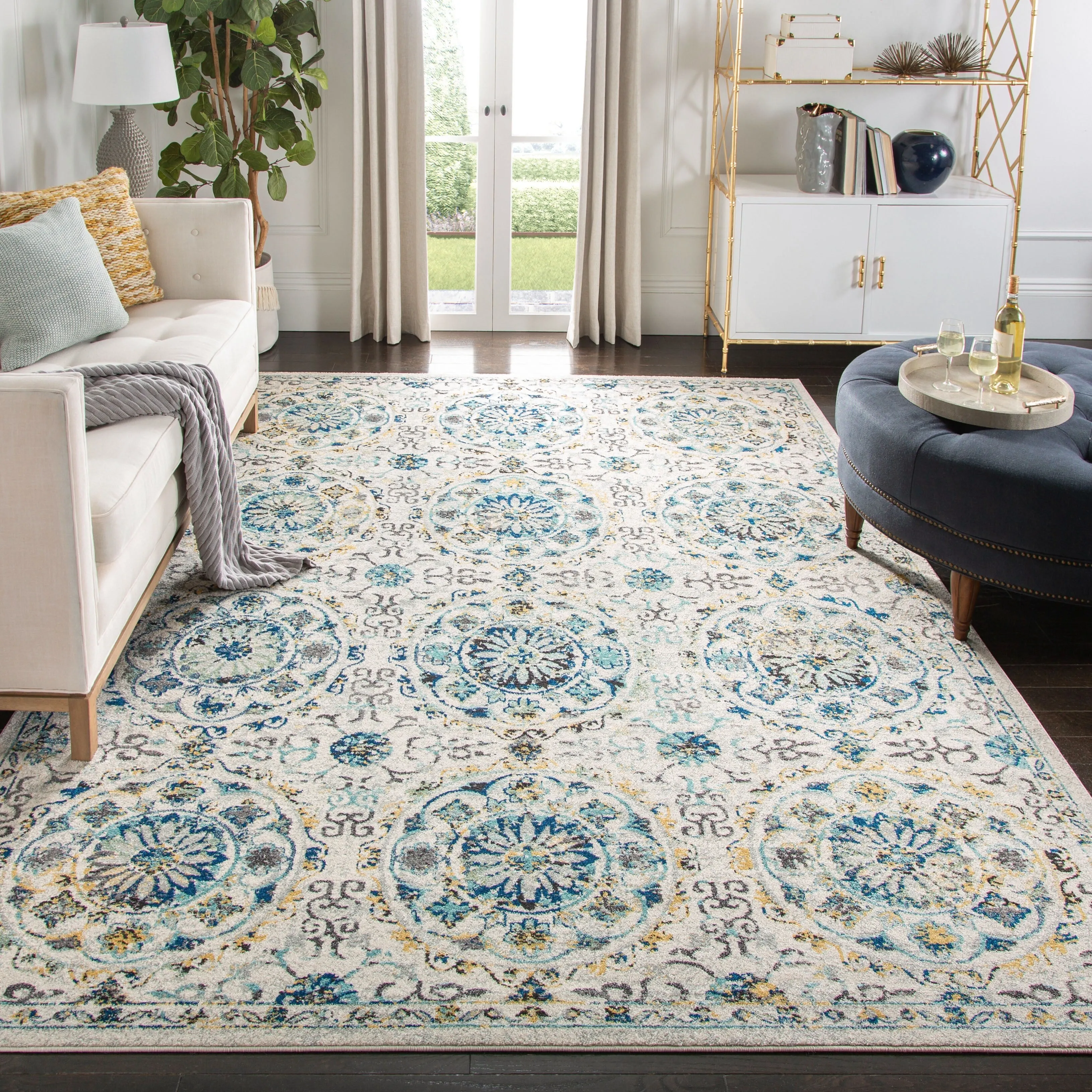 SAFAVIEH Evoke Annamari Distressed Vintage Boho Rug