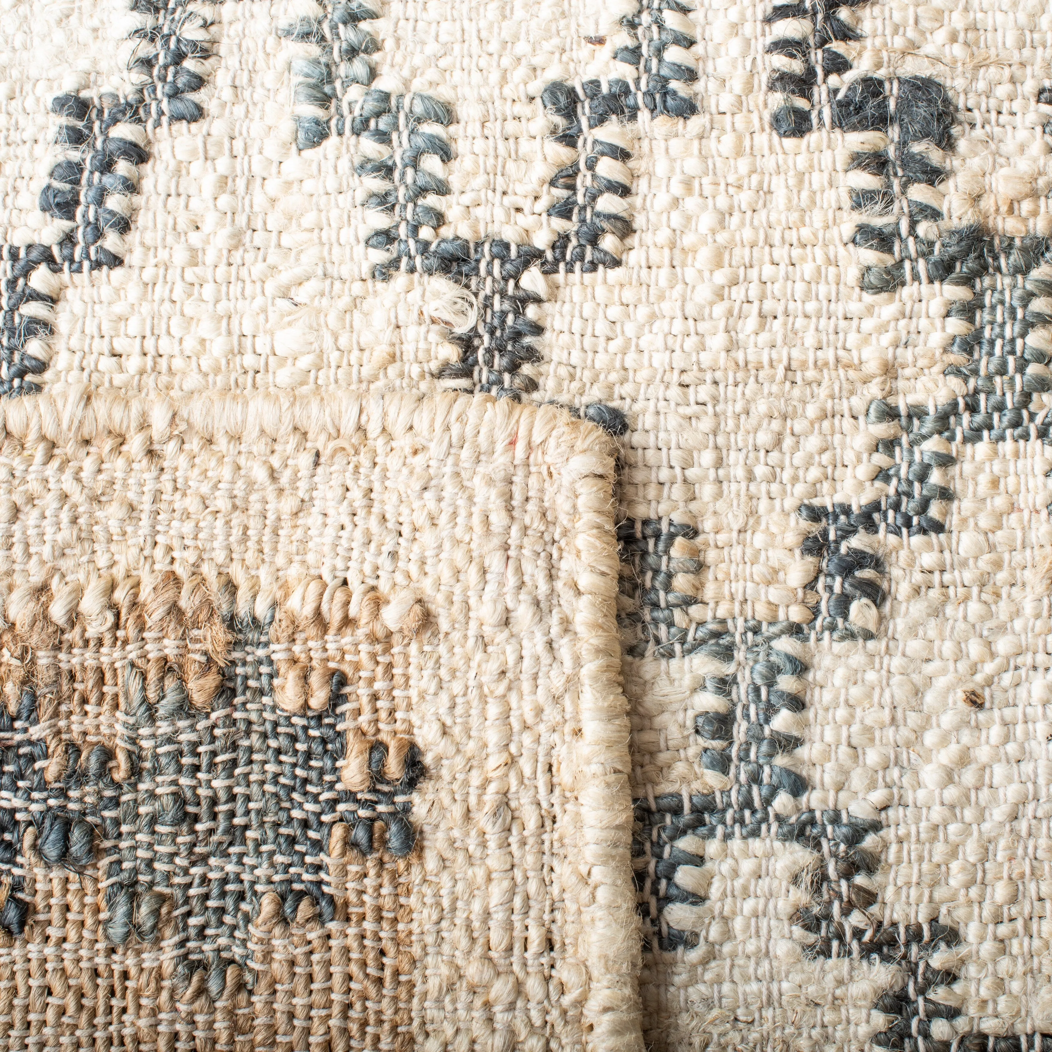 SAFAVIEH Flatweave Kilim Giacobba Jute Rug
