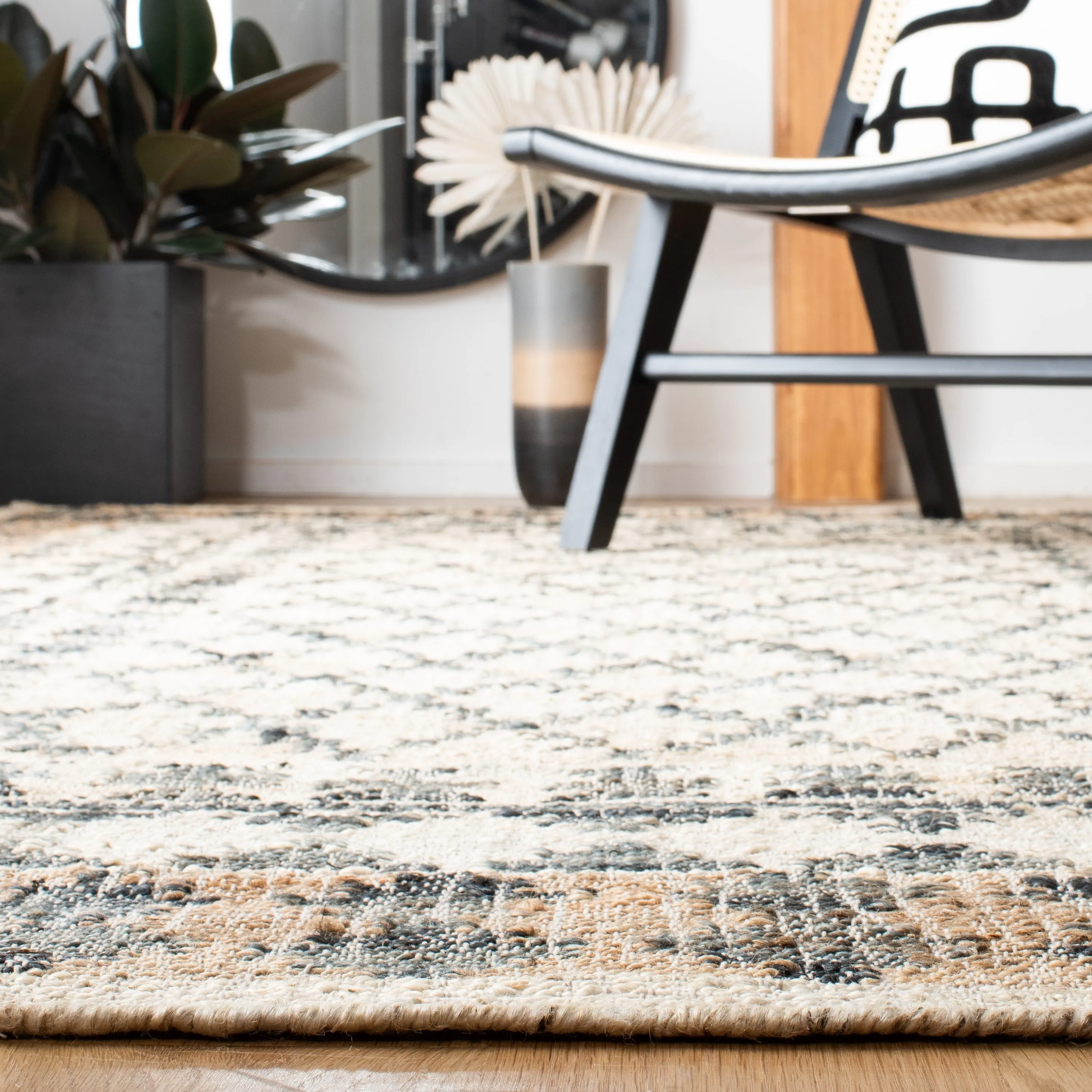 SAFAVIEH Flatweave Kilim Giacobba Jute Rug