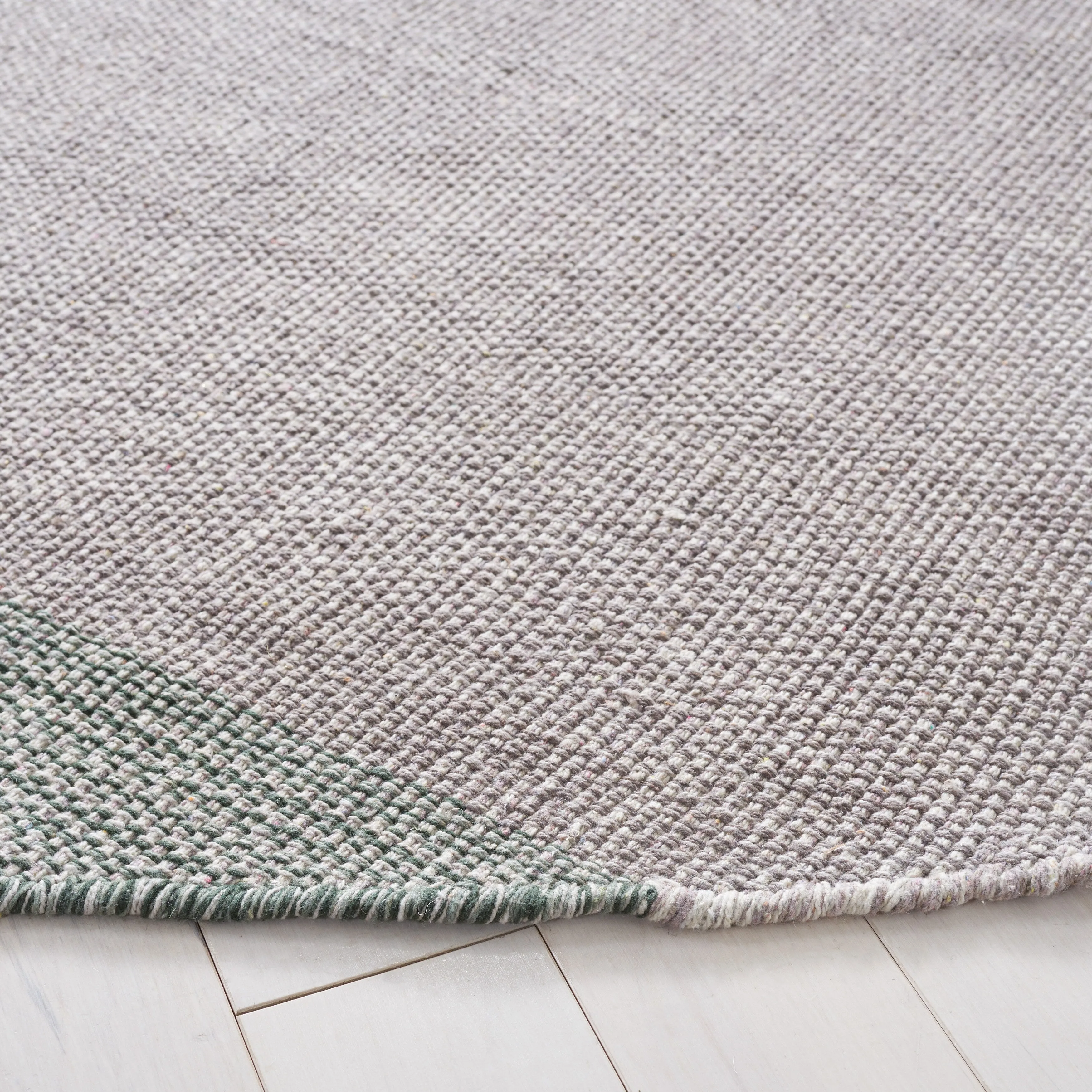 SAFAVIEH Flatweave Montauk Yurdagul Fringed Cotton Area Rug