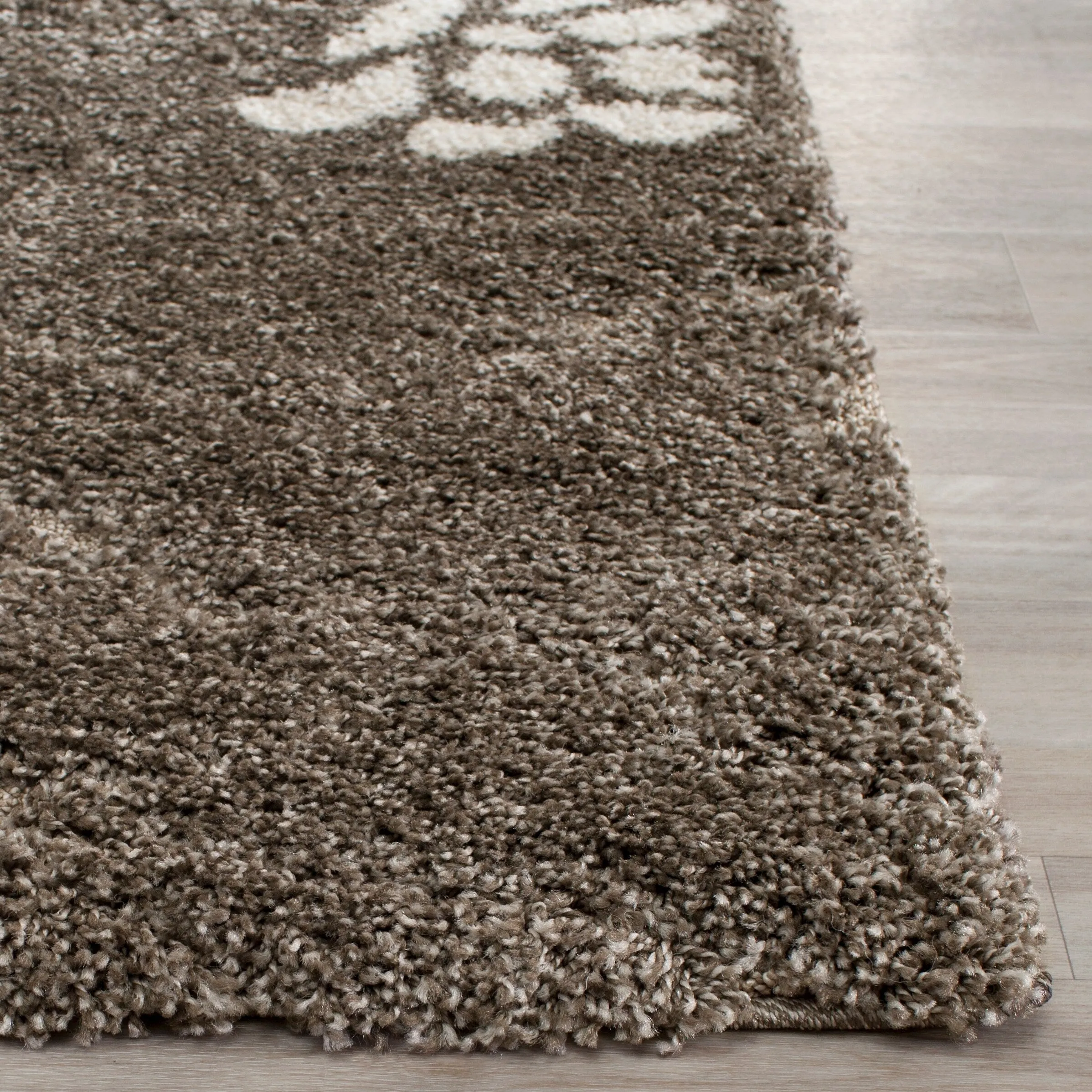 SAFAVIEH Florida Shag Ariette Floral Scroll 1.2-inch Thick Rug