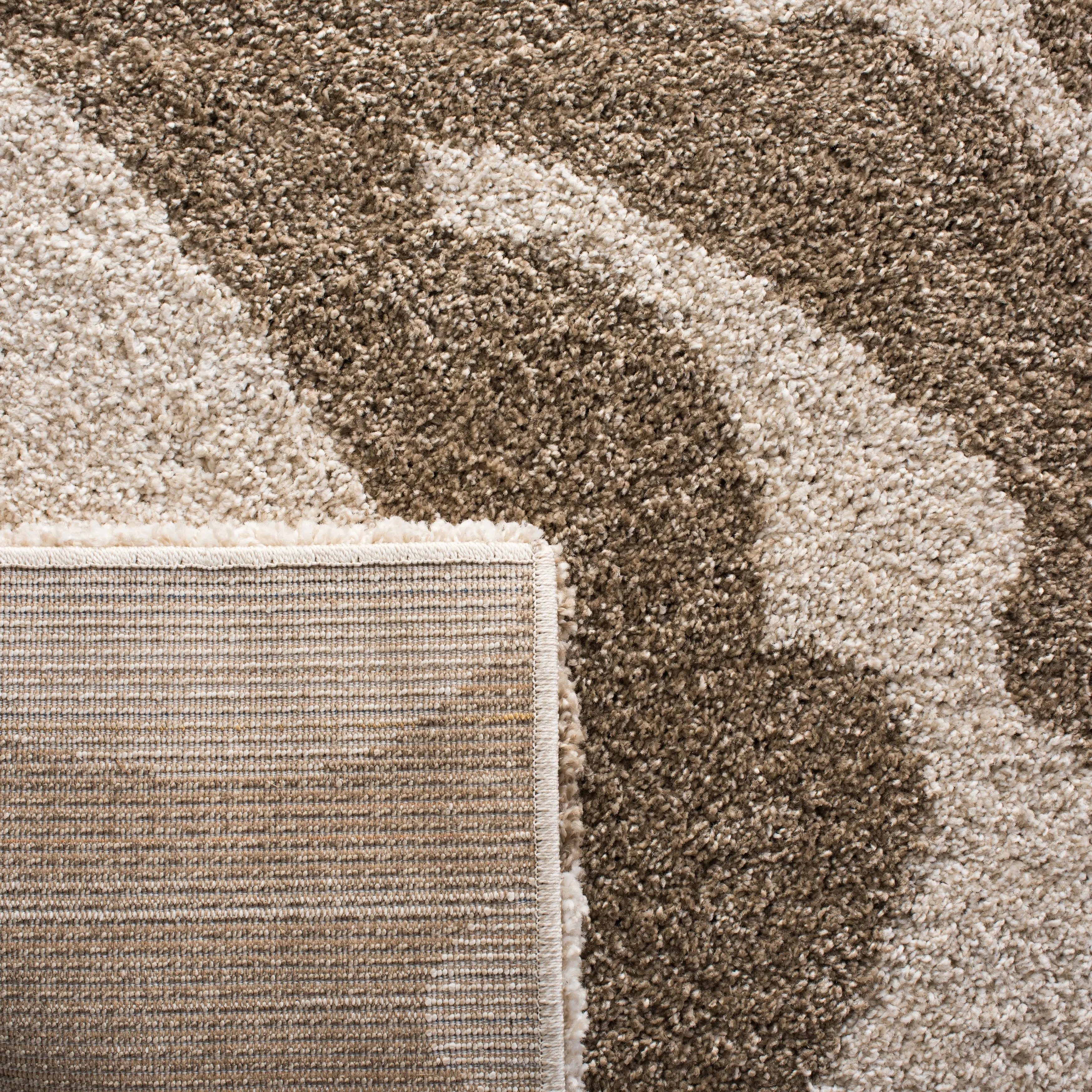 SAFAVIEH Florida Shag Narin Damask 1.2-inch Thick Rug