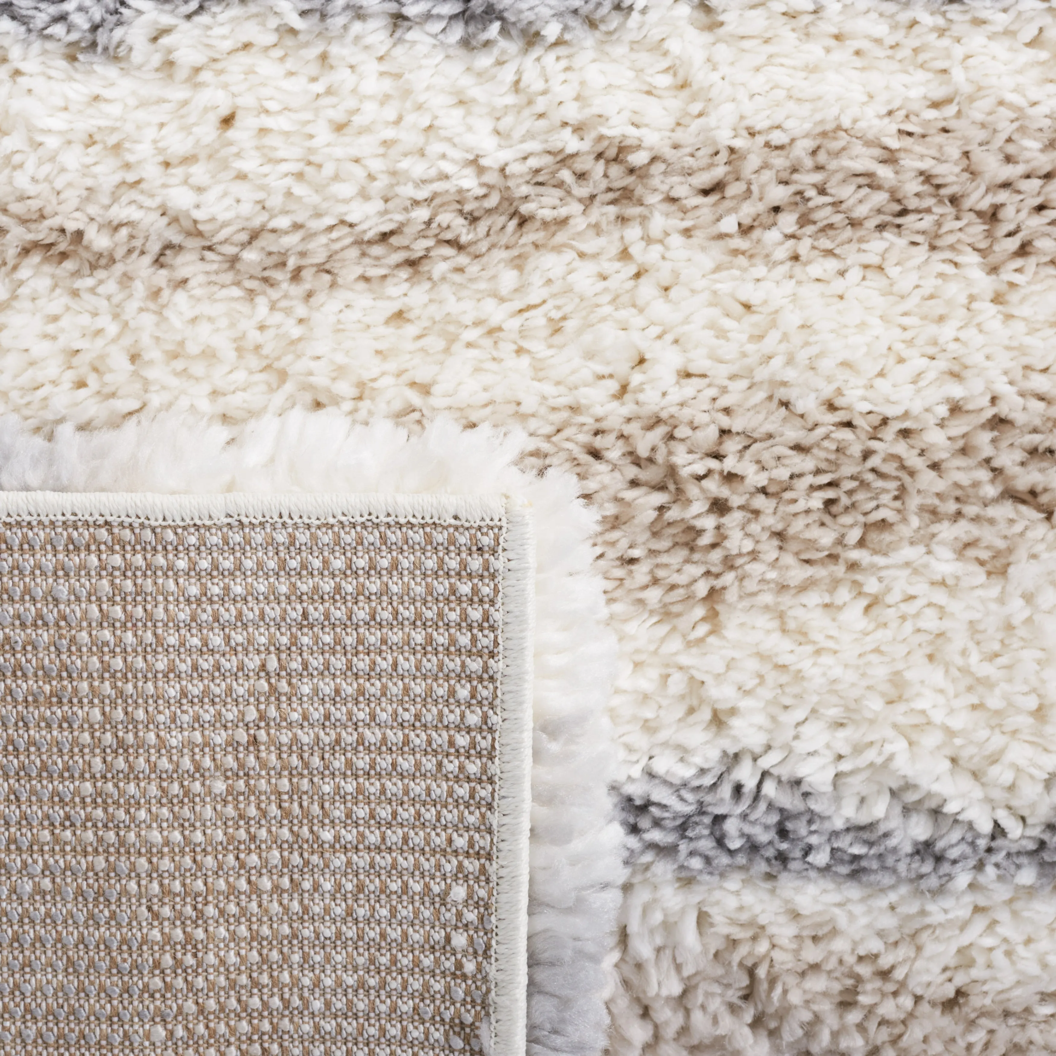 SAFAVIEH Fontana Shag Rute Modern 2-inch Thick Rug