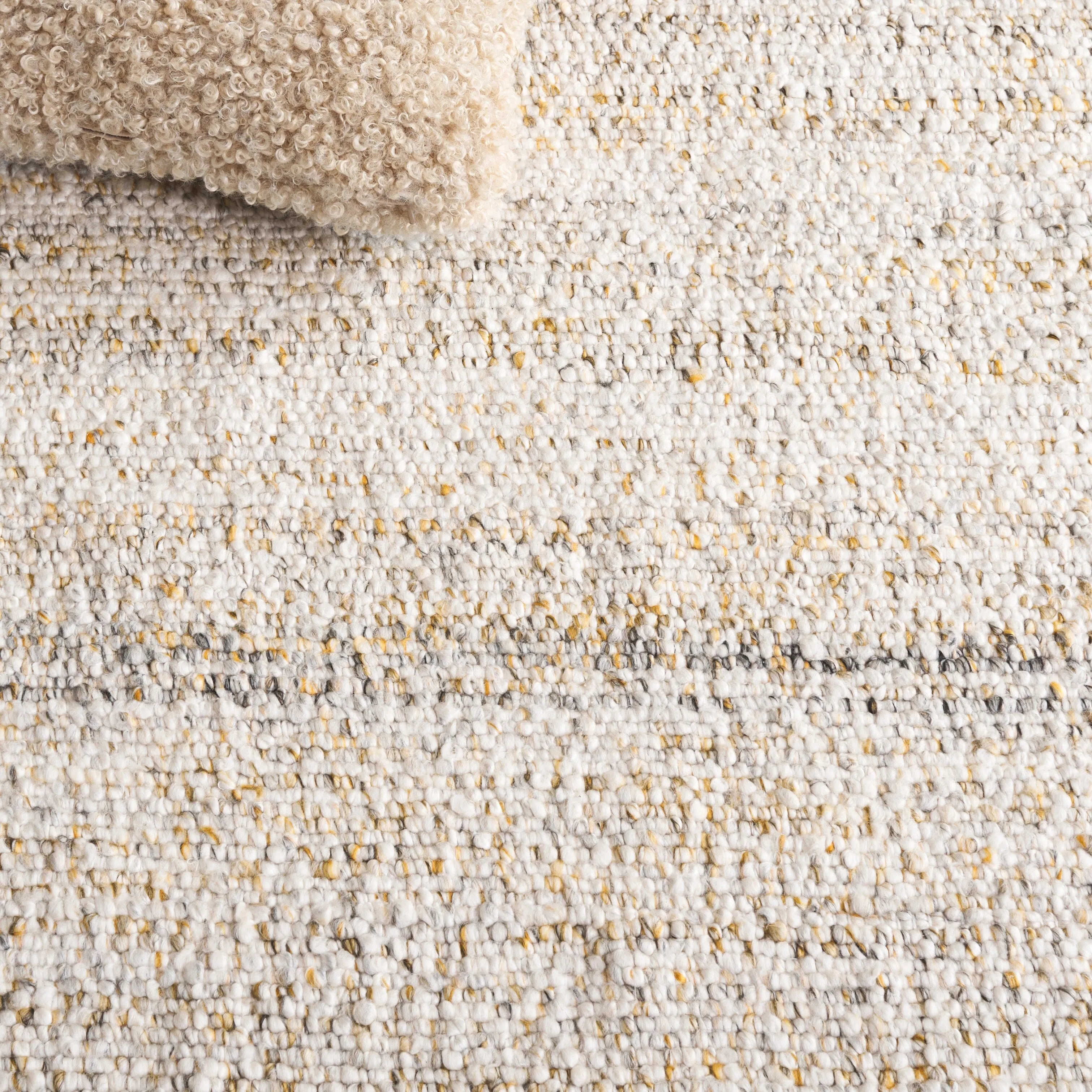 SAFAVIEH Hand-Loomed Renewal Annekathe Modern & Contemporary Rug