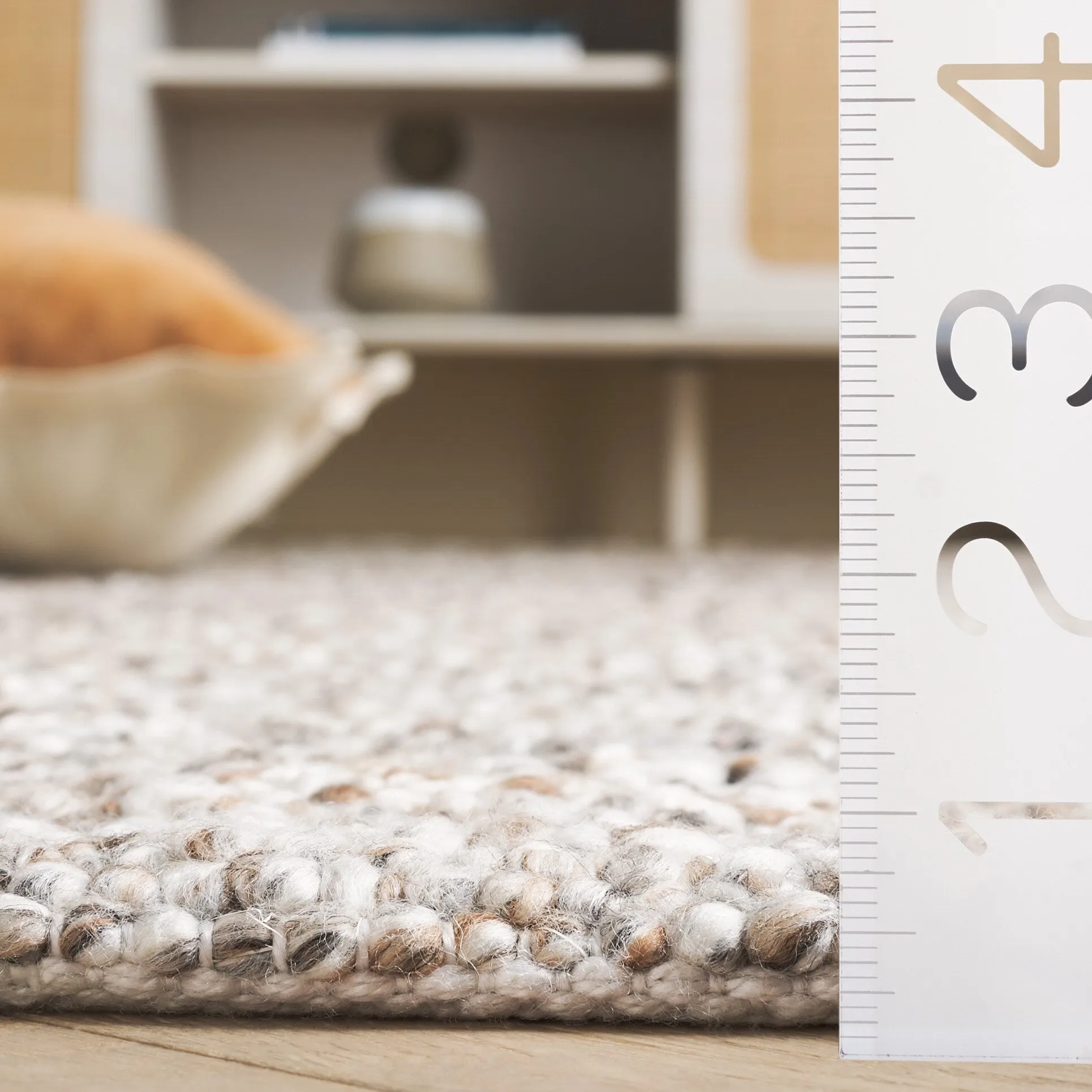 SAFAVIEH Hand-Loomed Renewal Annekathe Modern & Contemporary Rug