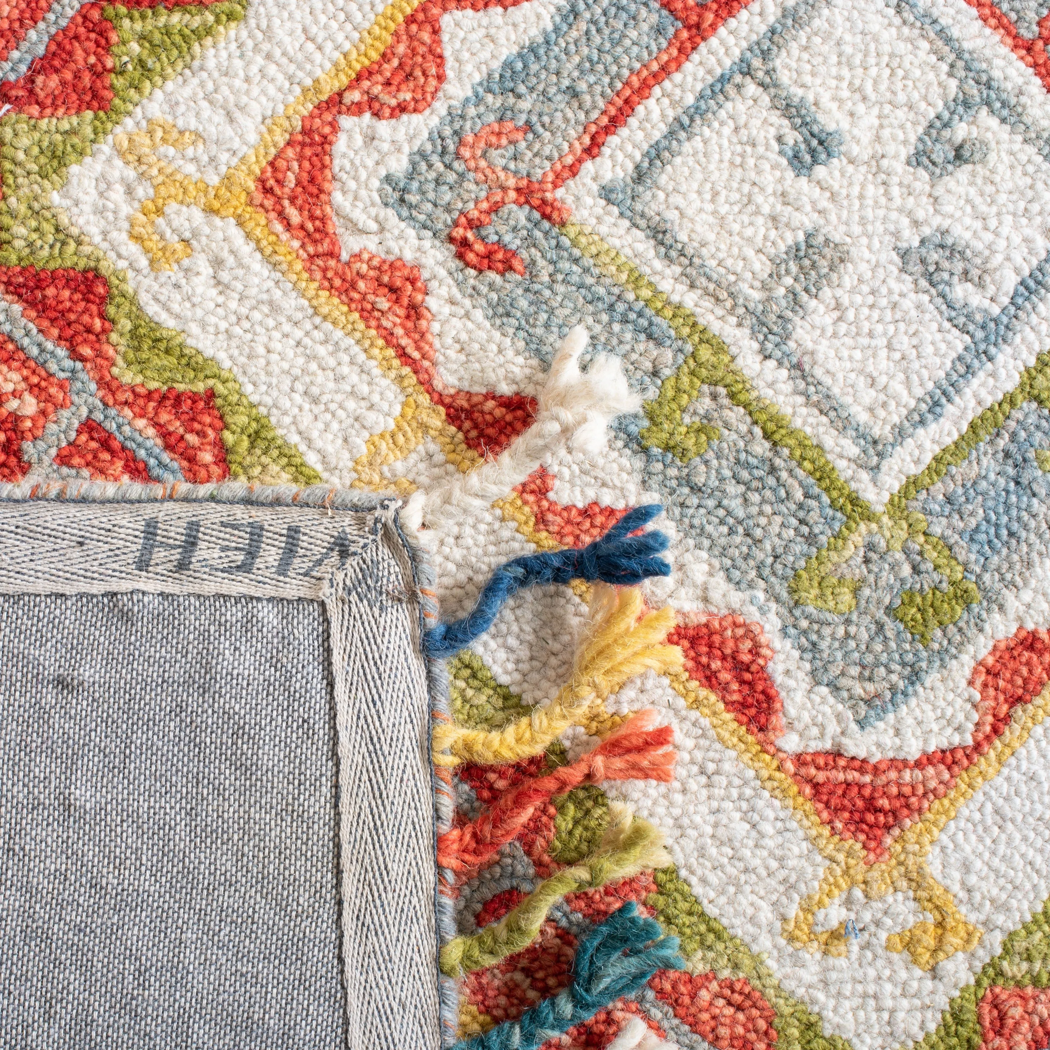 SAFAVIEH Handmade Aspen Impi & Eclectic Tribal Wool Rug