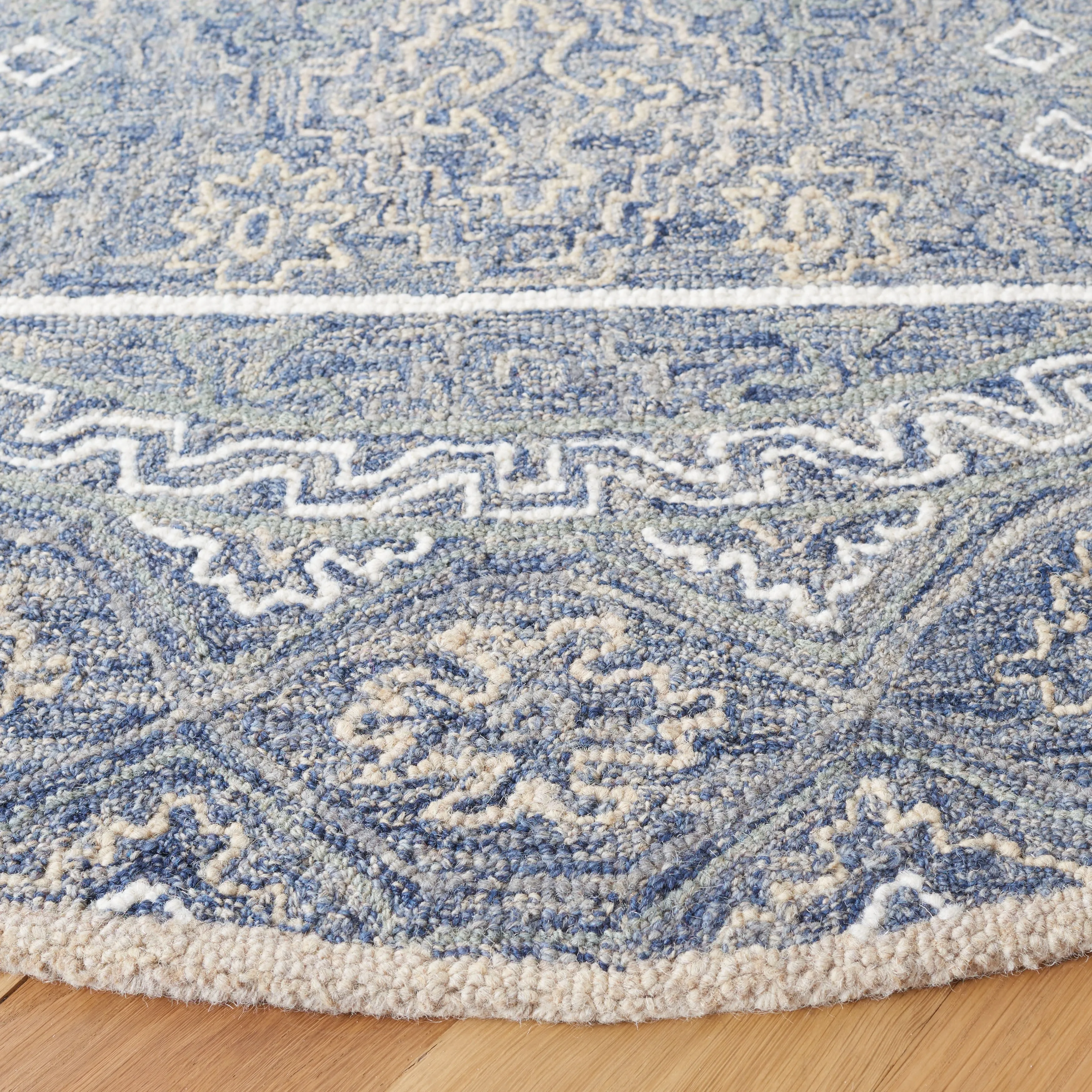 SAFAVIEH Handmade Aspen Nedelya Bohemian & Eclectic Tribal Wool
