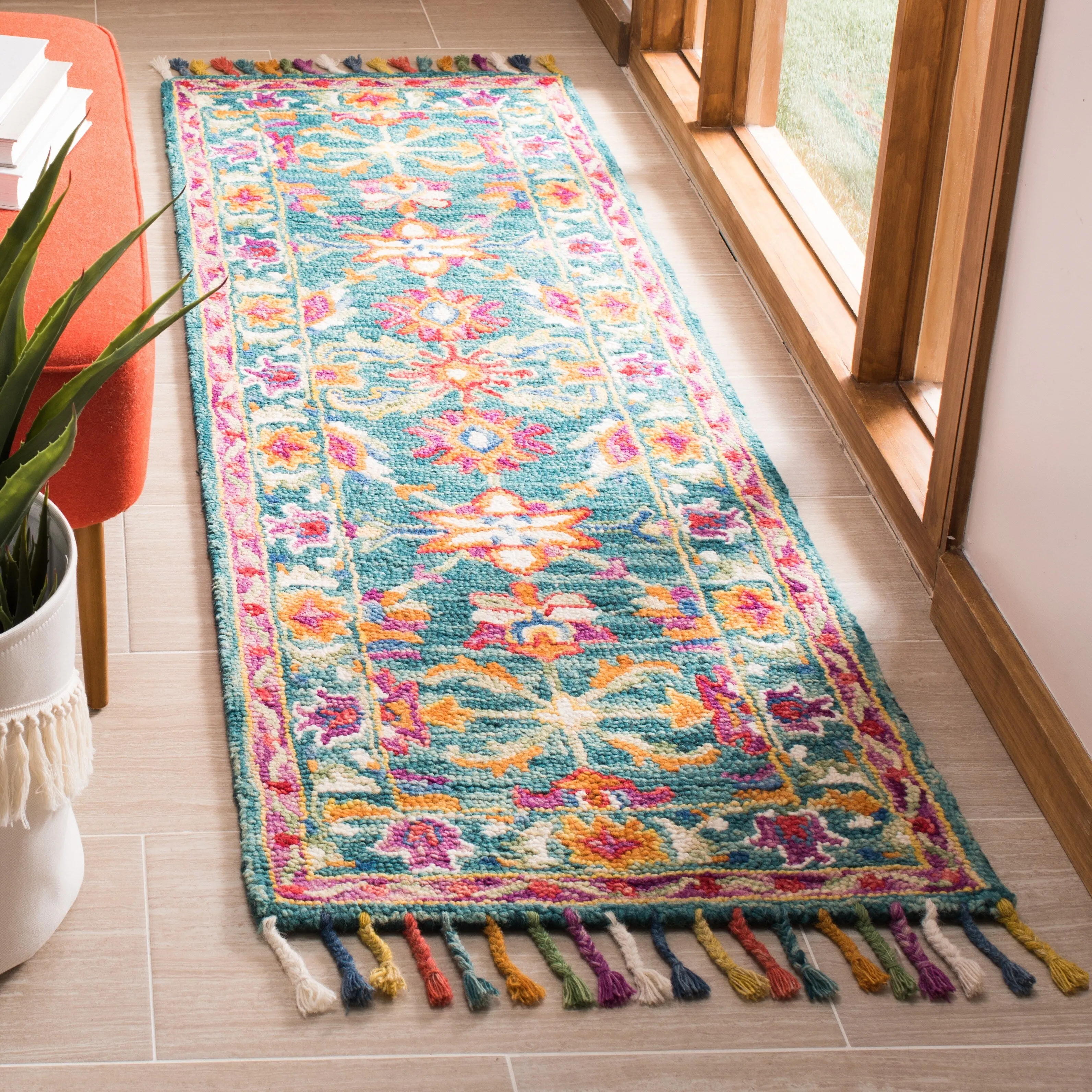 SAFAVIEH Handmade Aspen Soudabeh & Eclectic Floral & Botanical