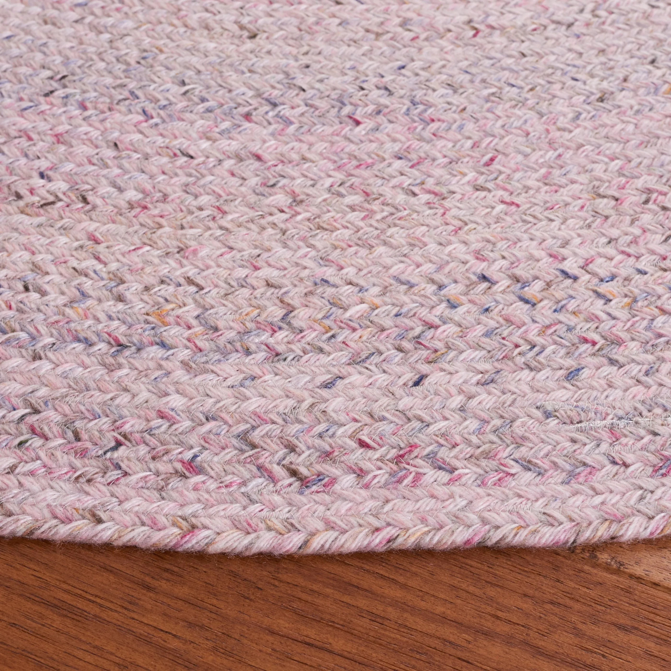 SAFAVIEH Handmade Braided Anastasie Round Rug