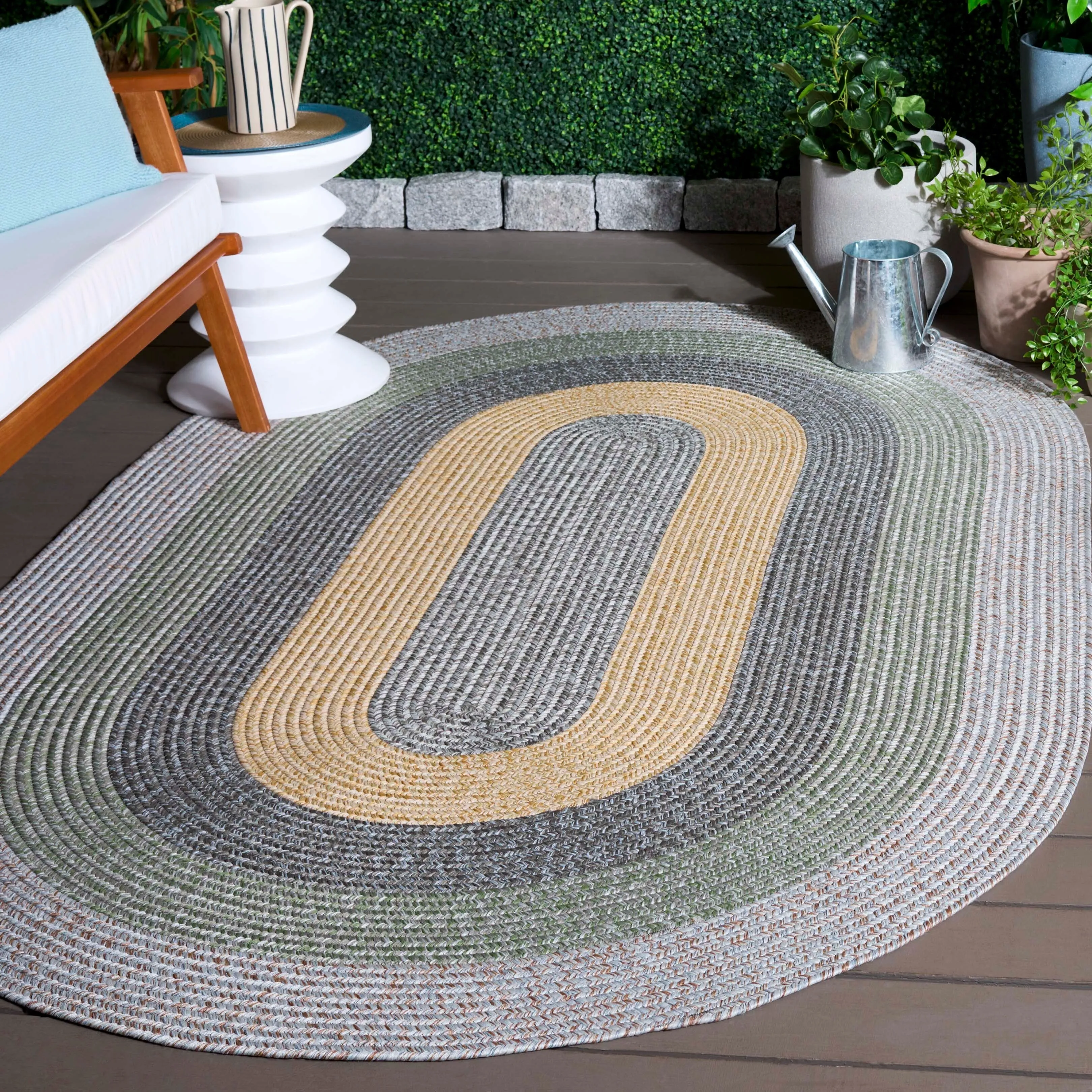 SAFAVIEH Handmade Braided Ecenur Indoor/Outdoor Machine Washable Rug