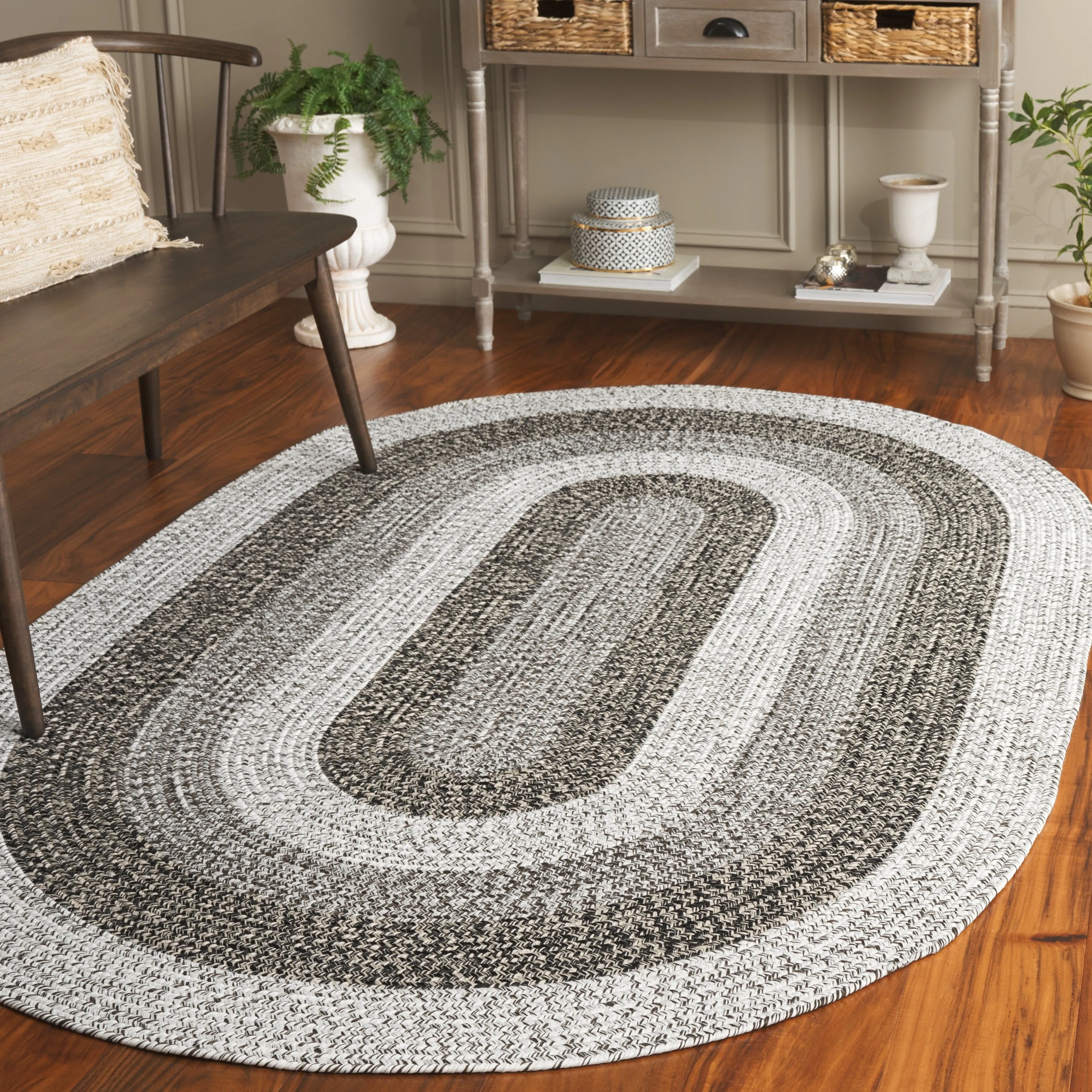 SAFAVIEH Handmade Braided Ecenur Indoor/Outdoor Machine Washable Rug