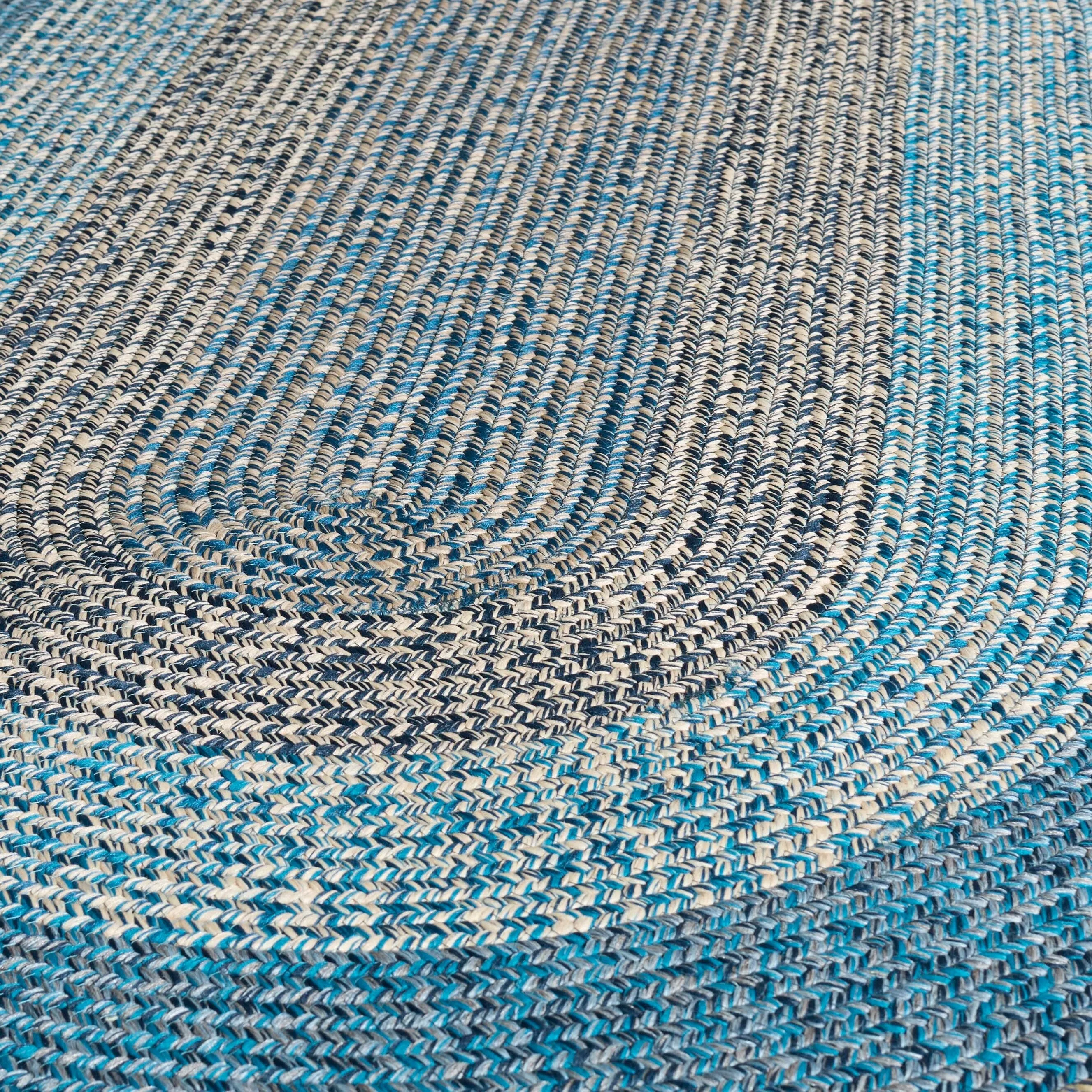SAFAVIEH Handmade Braided Ecenur Indoor/Outdoor Machine Washable Rug