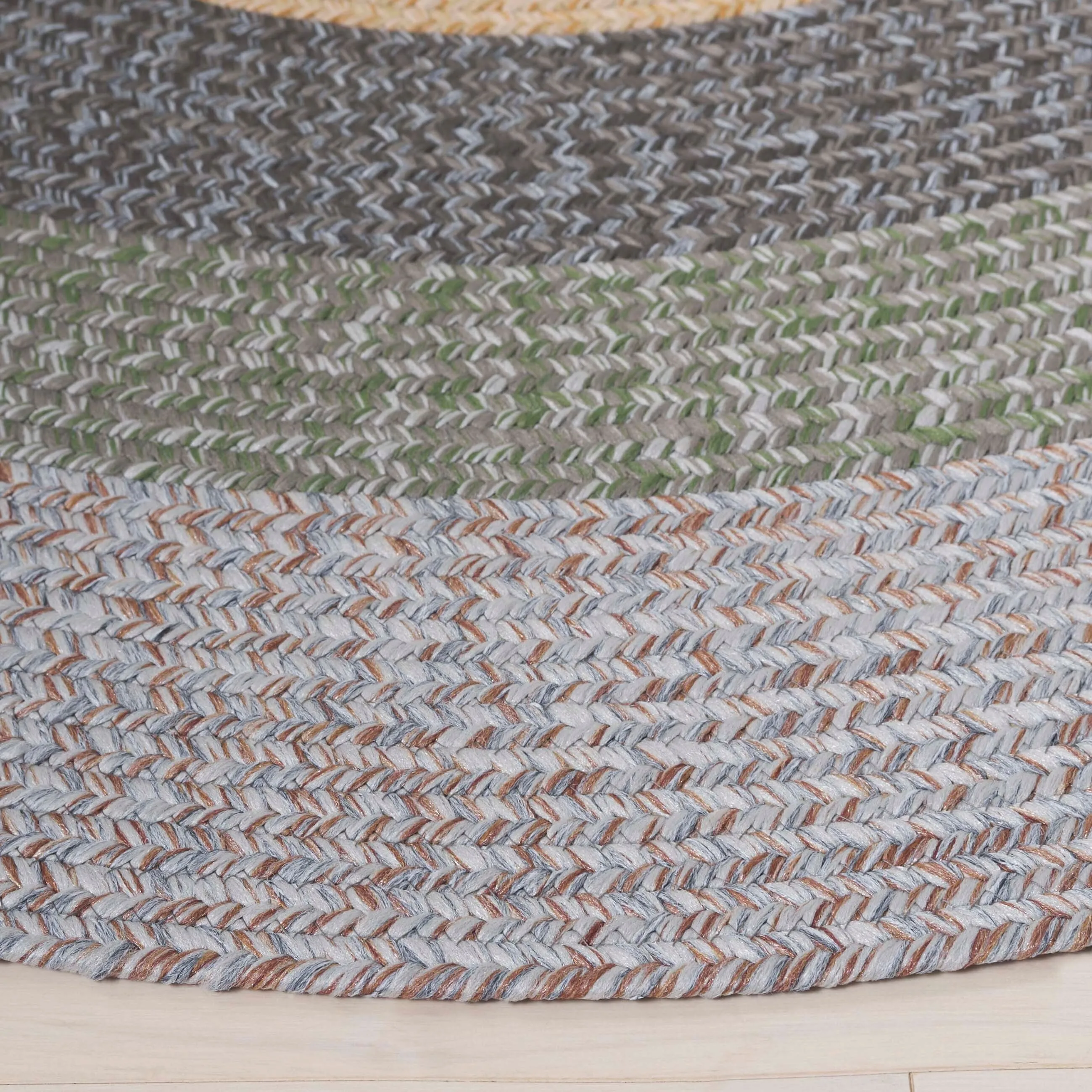 SAFAVIEH Handmade Braided Ecenur Indoor/Outdoor Machine Washable Rug