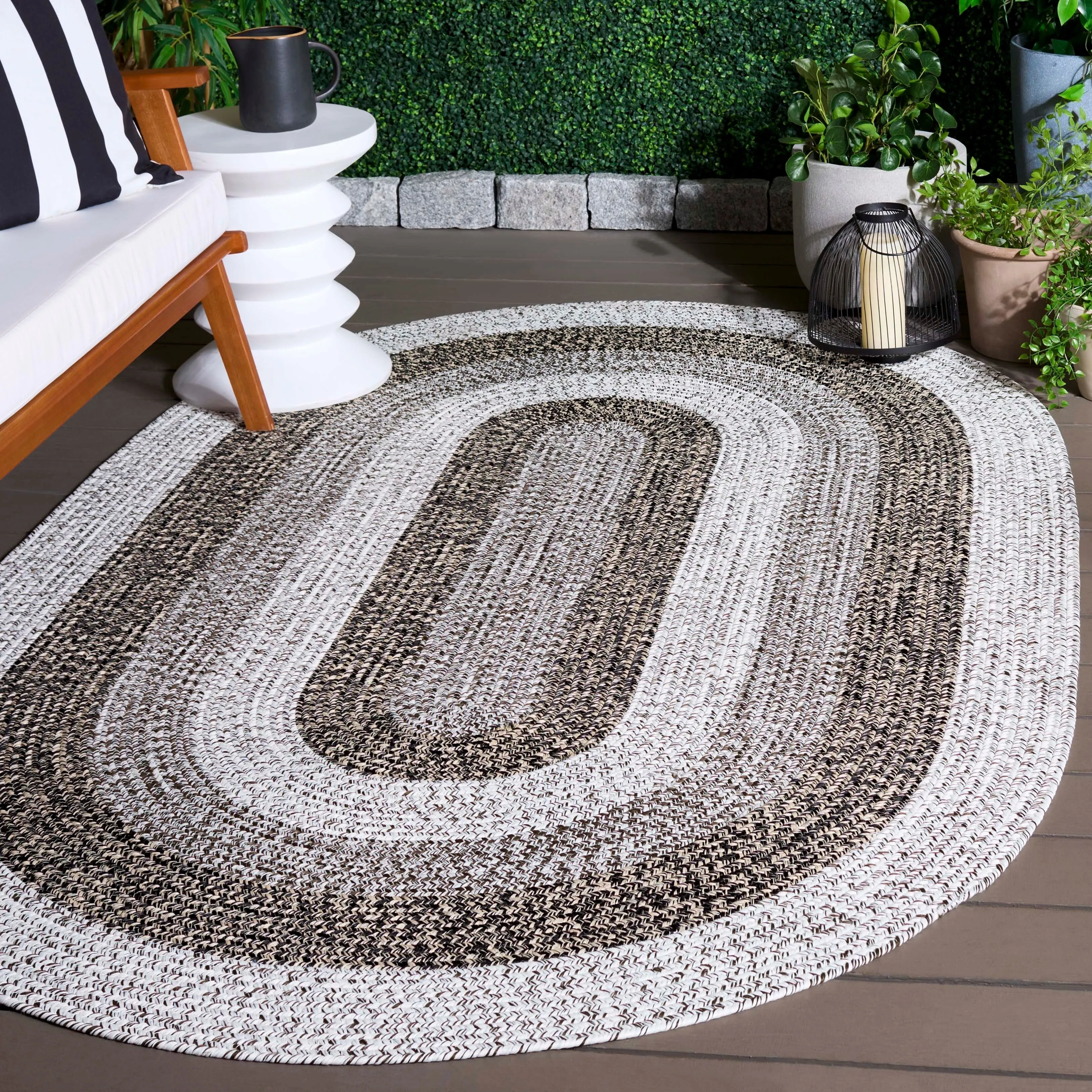 SAFAVIEH Handmade Braided Ecenur Indoor/Outdoor Machine Washable Rug