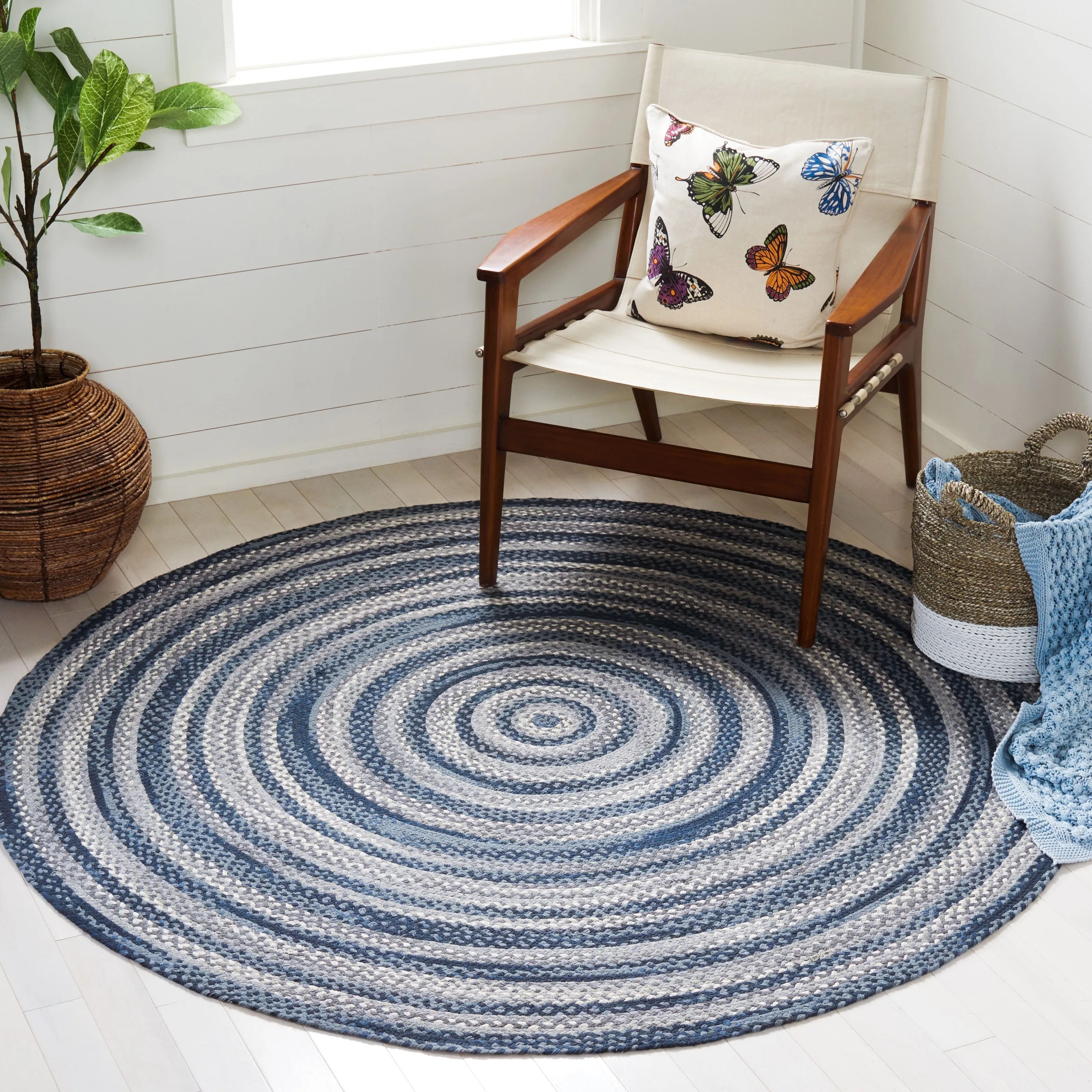 SAFAVIEH Handmade Braided Hisanori Flatweave Cotton Rug