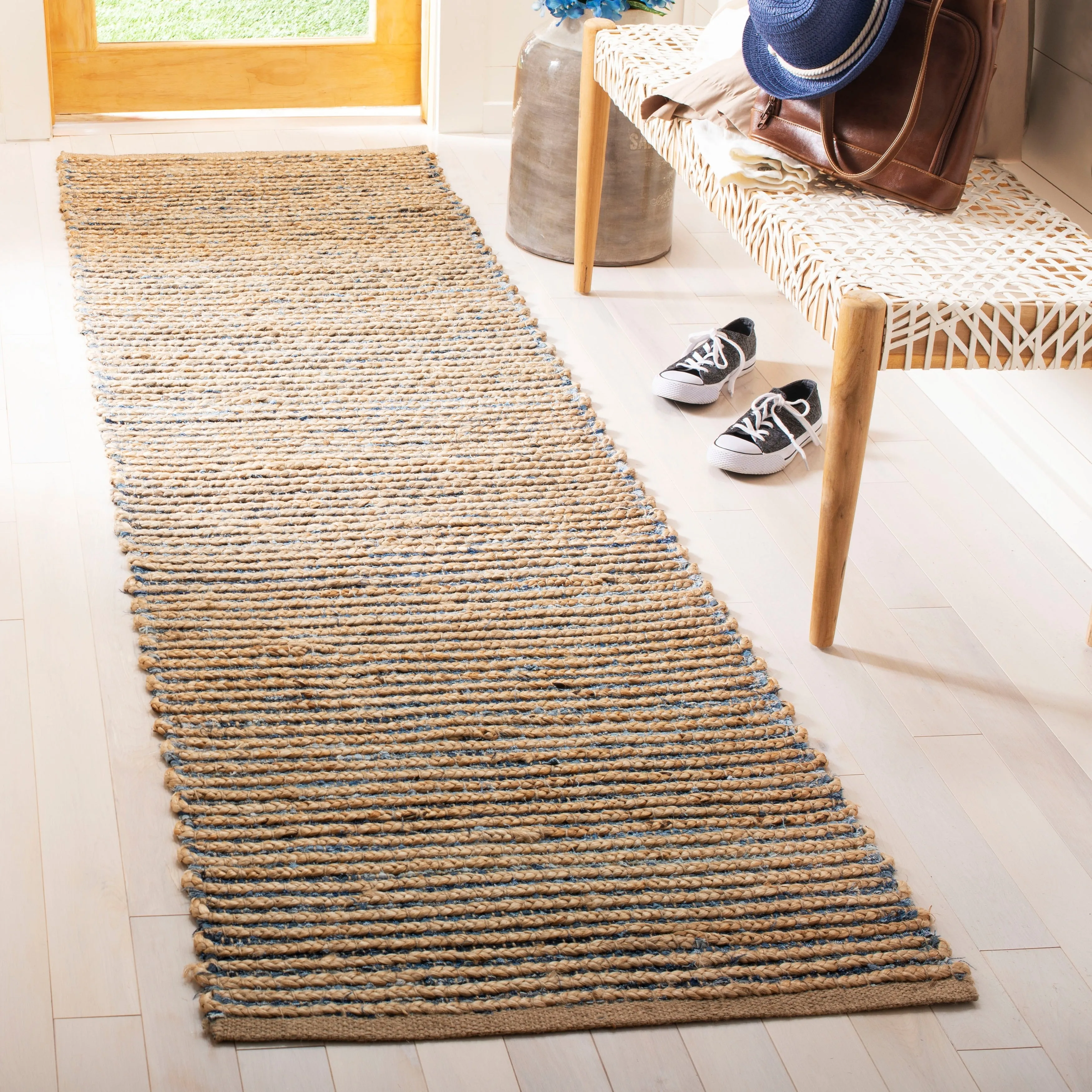 SAFAVIEH Handmade Cape Cod Anjana Coastal Jute Rug