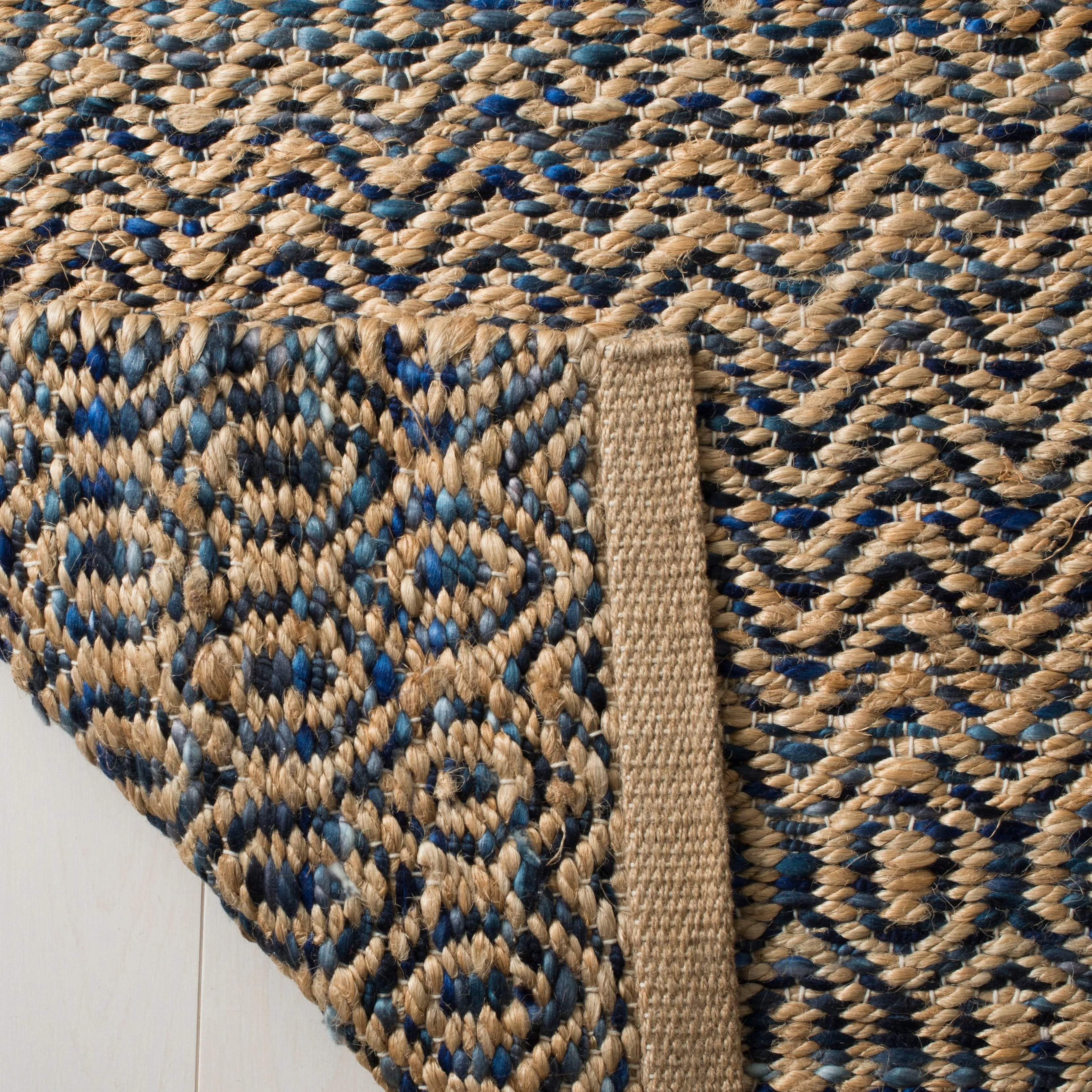 SAFAVIEH Handmade Cape Cod Hanora Coastal Jute Rug