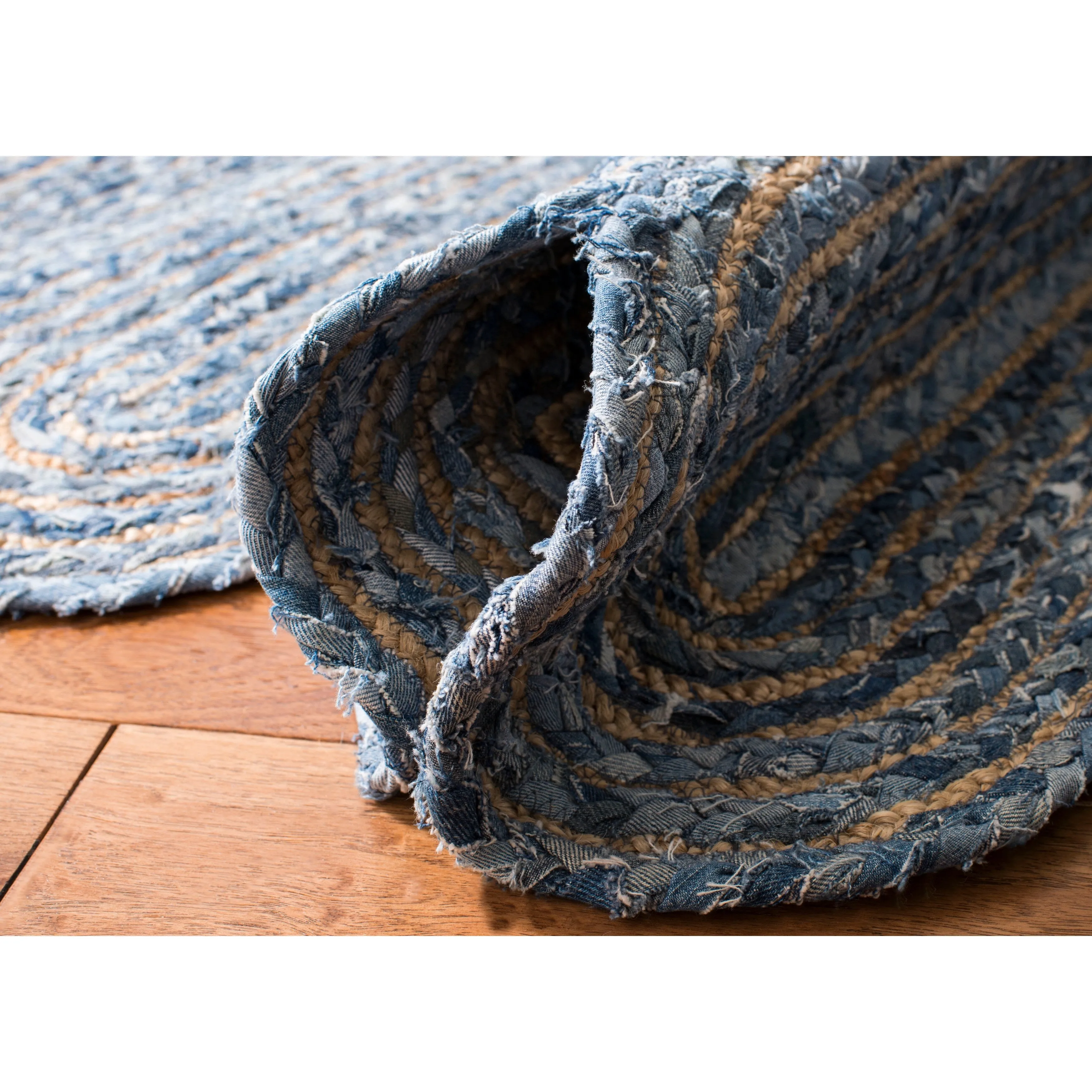 SAFAVIEH Handmade Cape Cod Hayrani Coastal Jute Rug