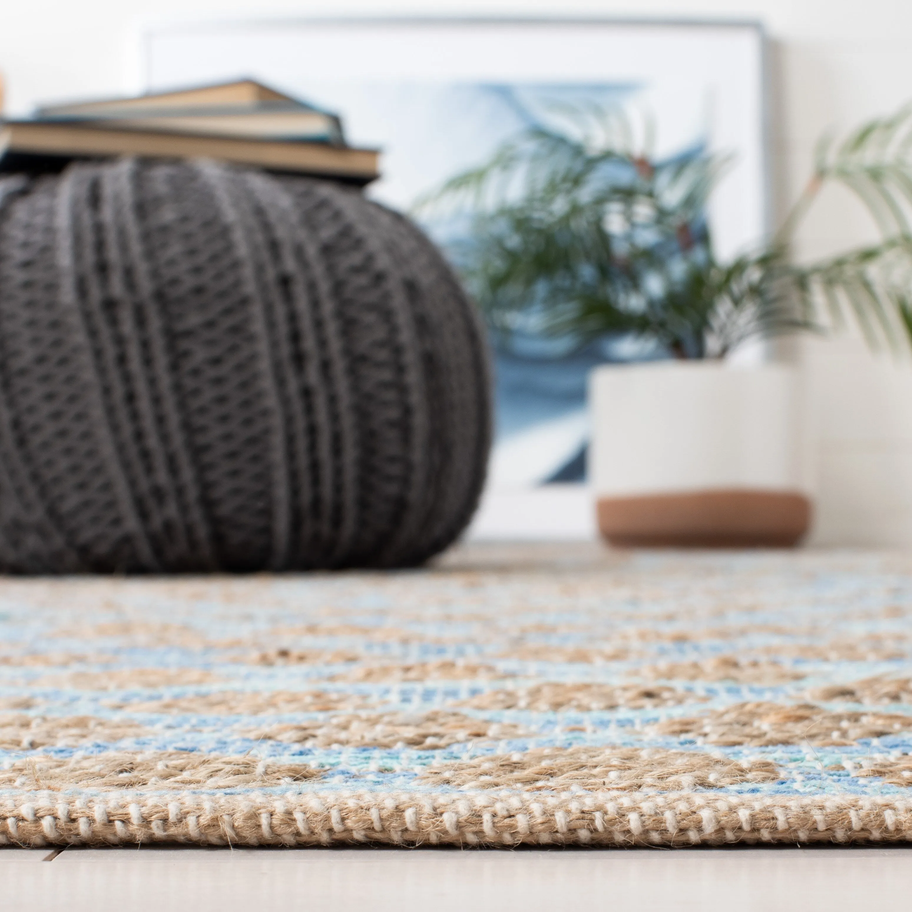 SAFAVIEH Handmade Cape Cod Majella Coastal Jute Rug