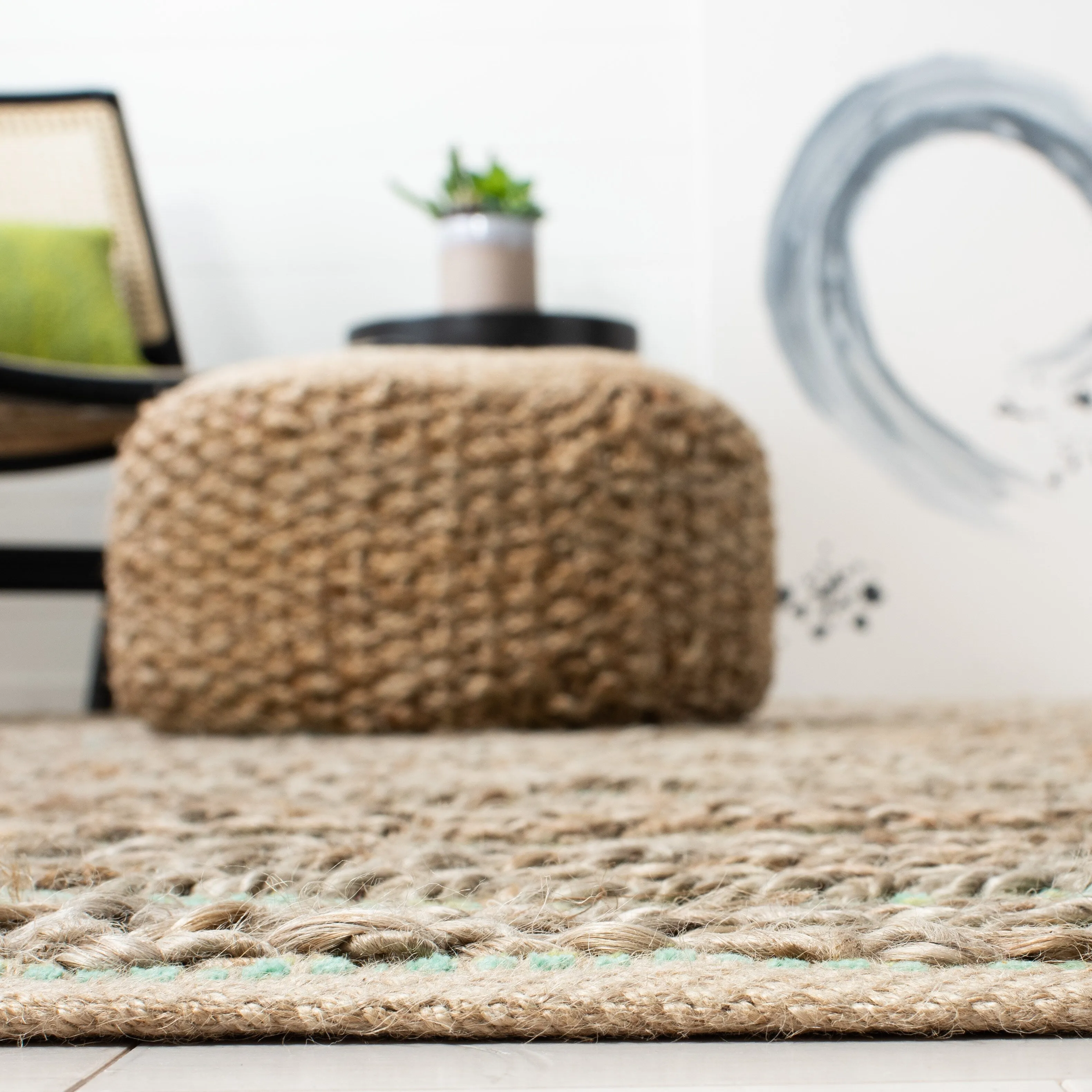 SAFAVIEH Handmade Cape Cod Nicolien Coastal Jute Rug
