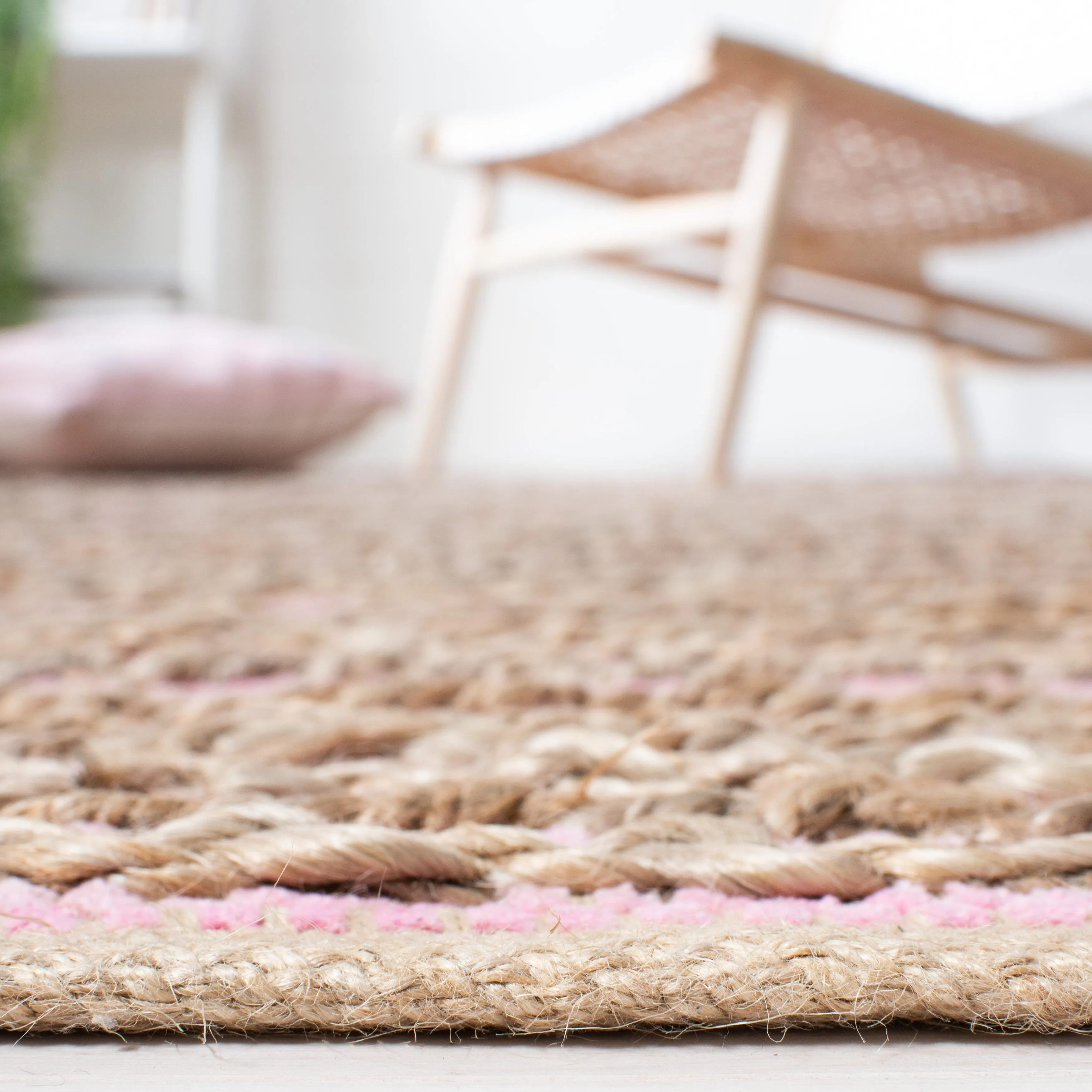 SAFAVIEH Handmade Cape Cod Nicolien Coastal Jute Rug