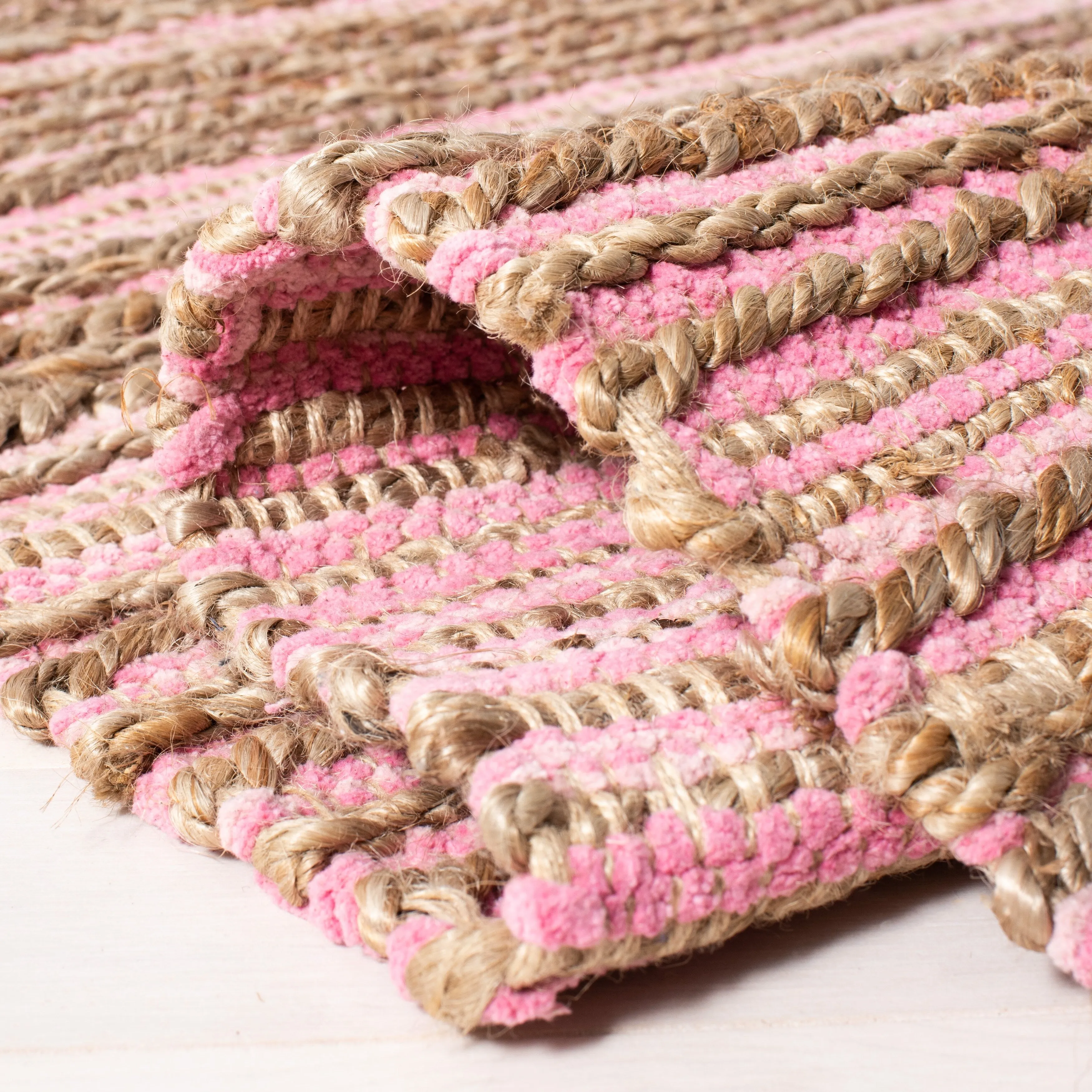 SAFAVIEH Handmade Cape Cod Nicolien Coastal Jute Rug