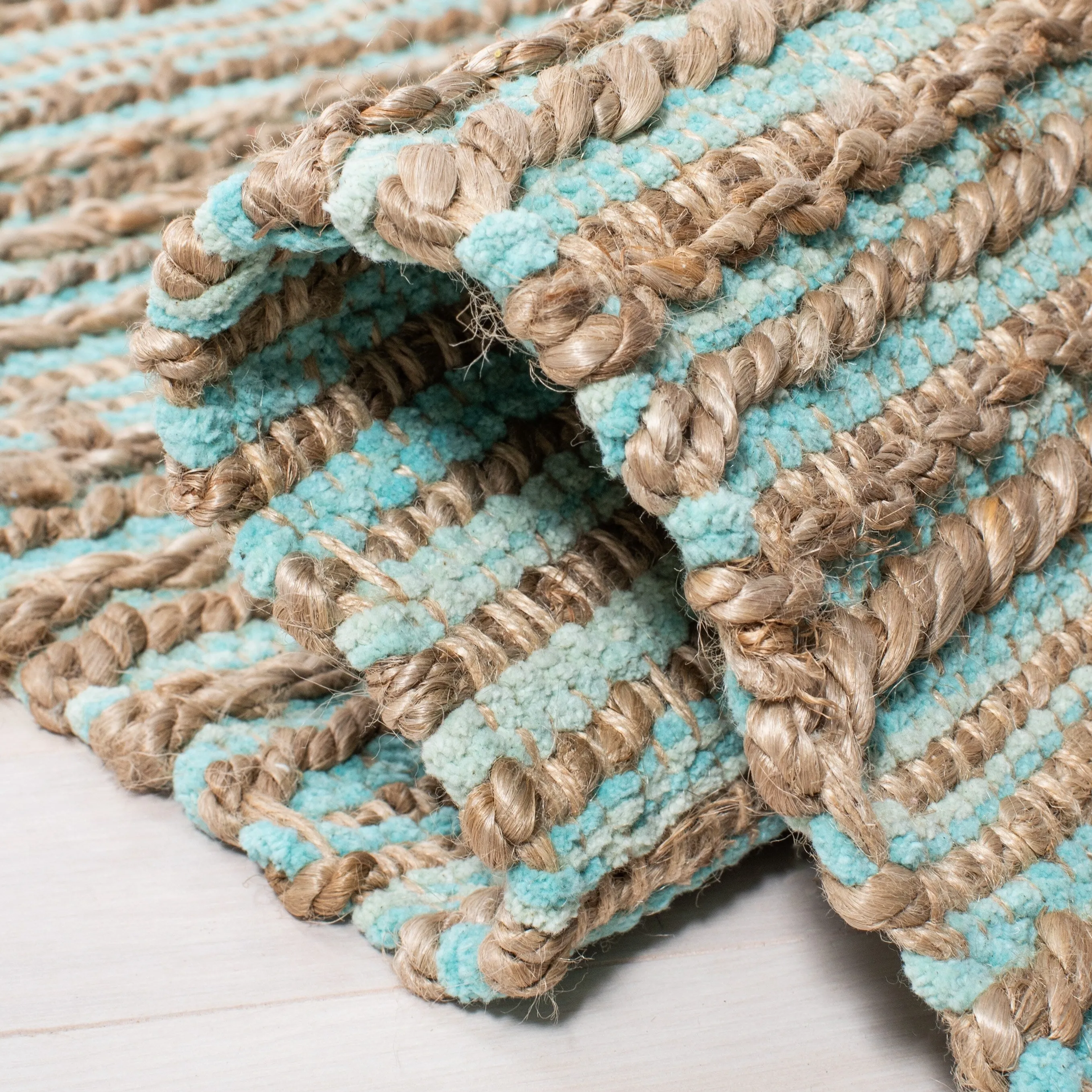 SAFAVIEH Handmade Cape Cod Nicolien Coastal Jute Rug