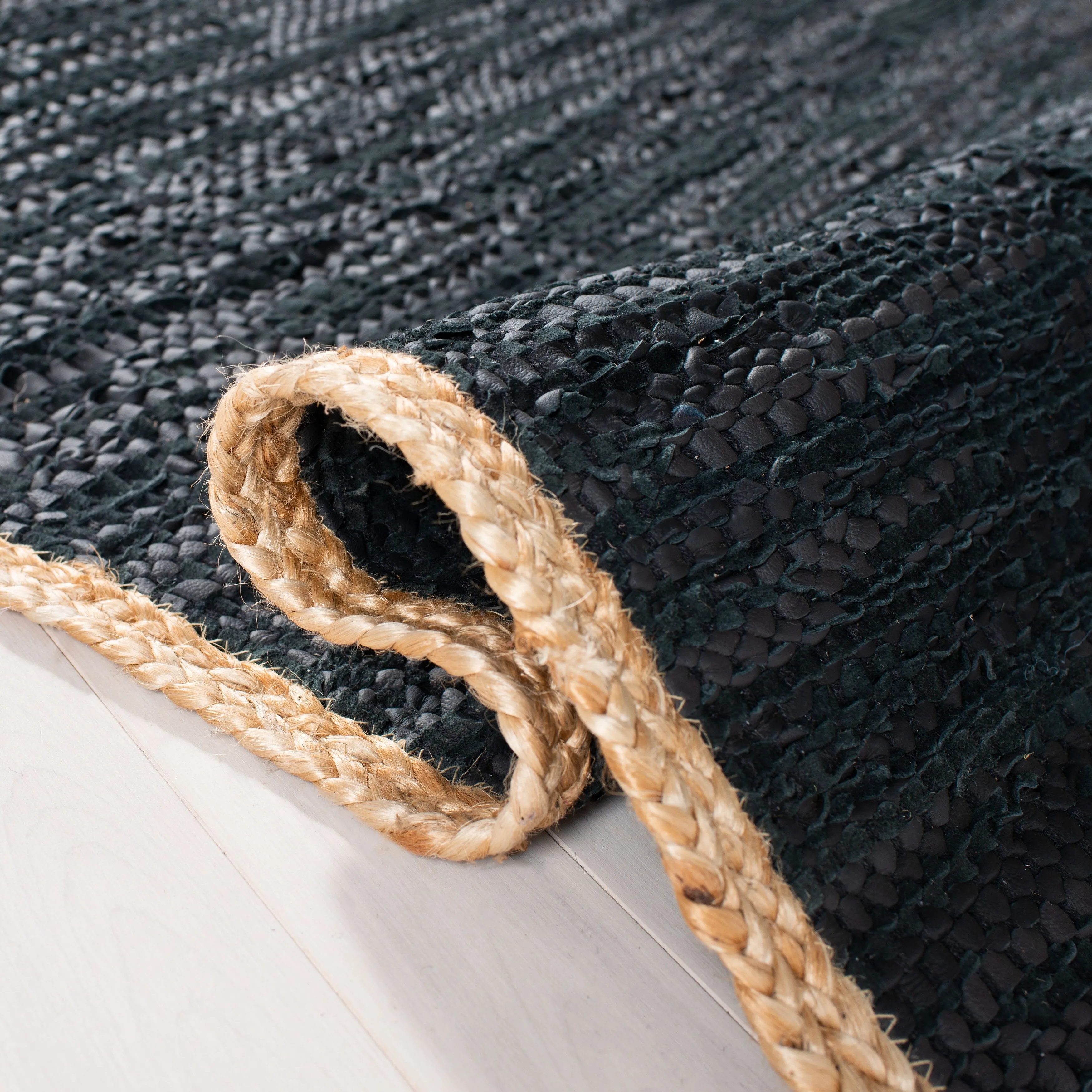 SAFAVIEH Handmade Cape Cod Xanum Coastal Jute Rug