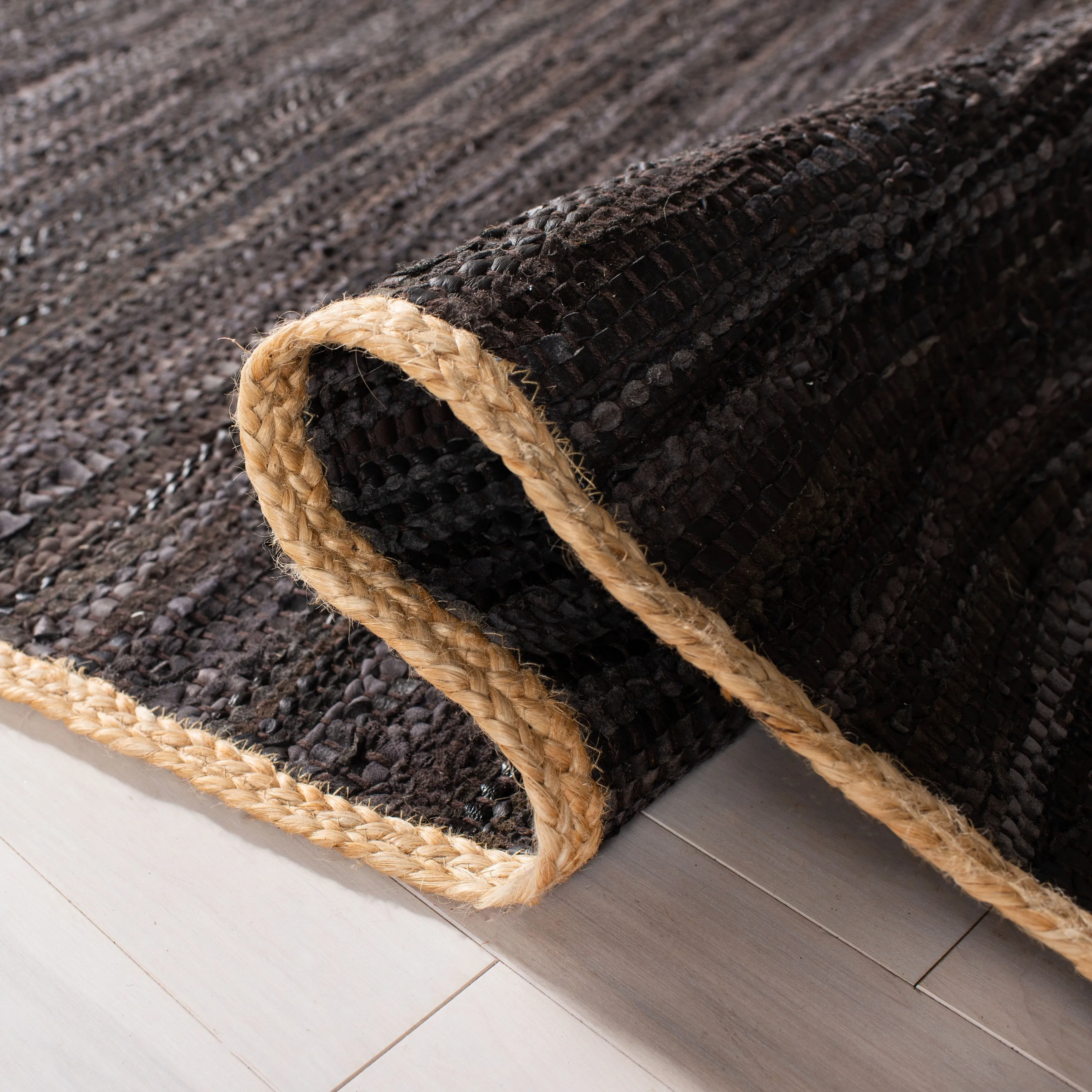 SAFAVIEH Handmade Cape Cod Xanum Coastal Jute Rug