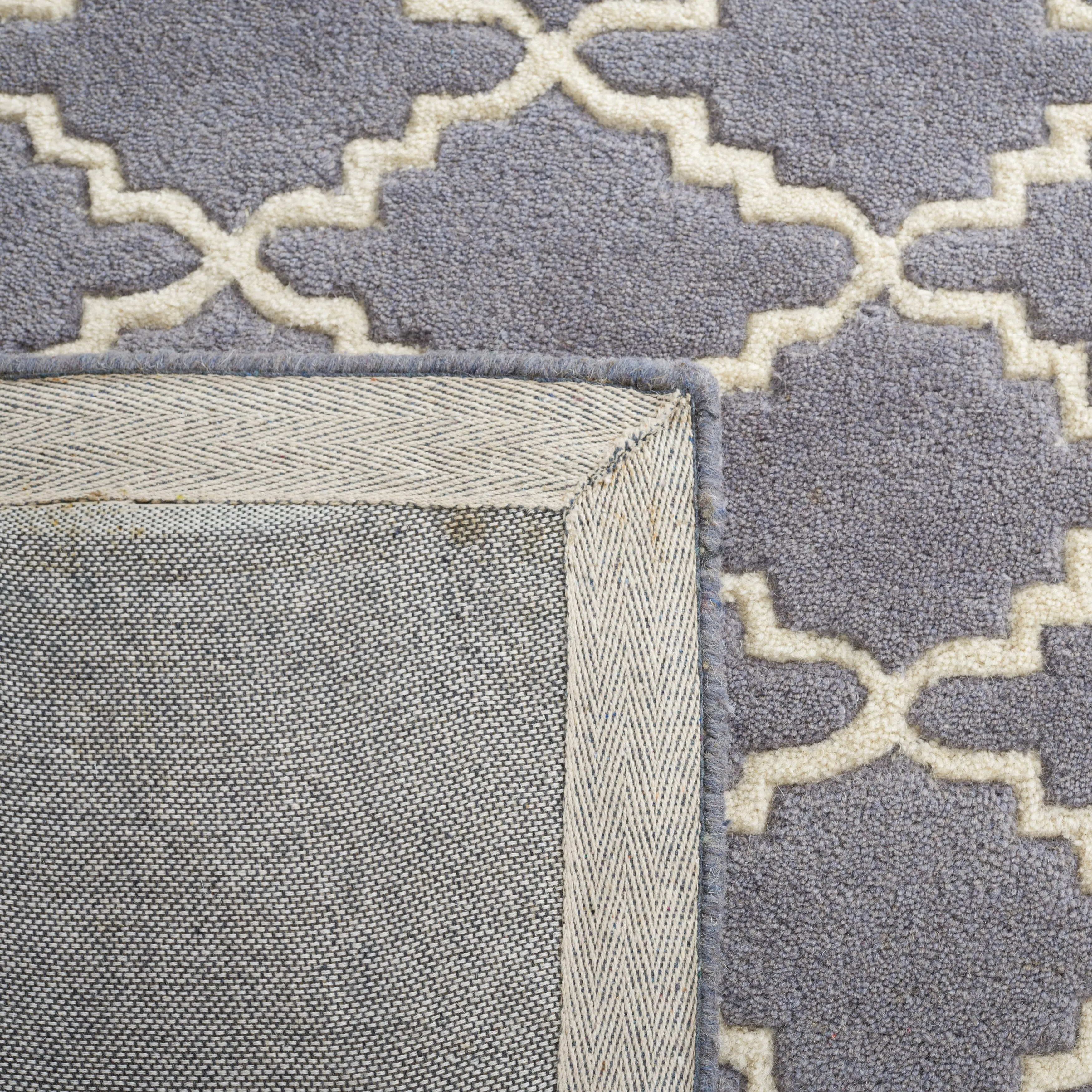 SAFAVIEH Handmade Chatham Slavna Modern Moroccan Wool Rug