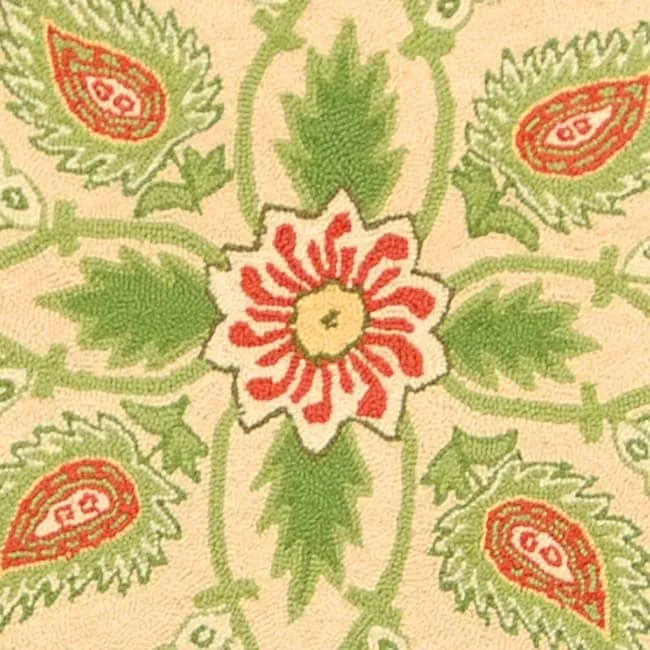 SAFAVIEH Handmade Chelsea Alecsandra French Country Wool Rug