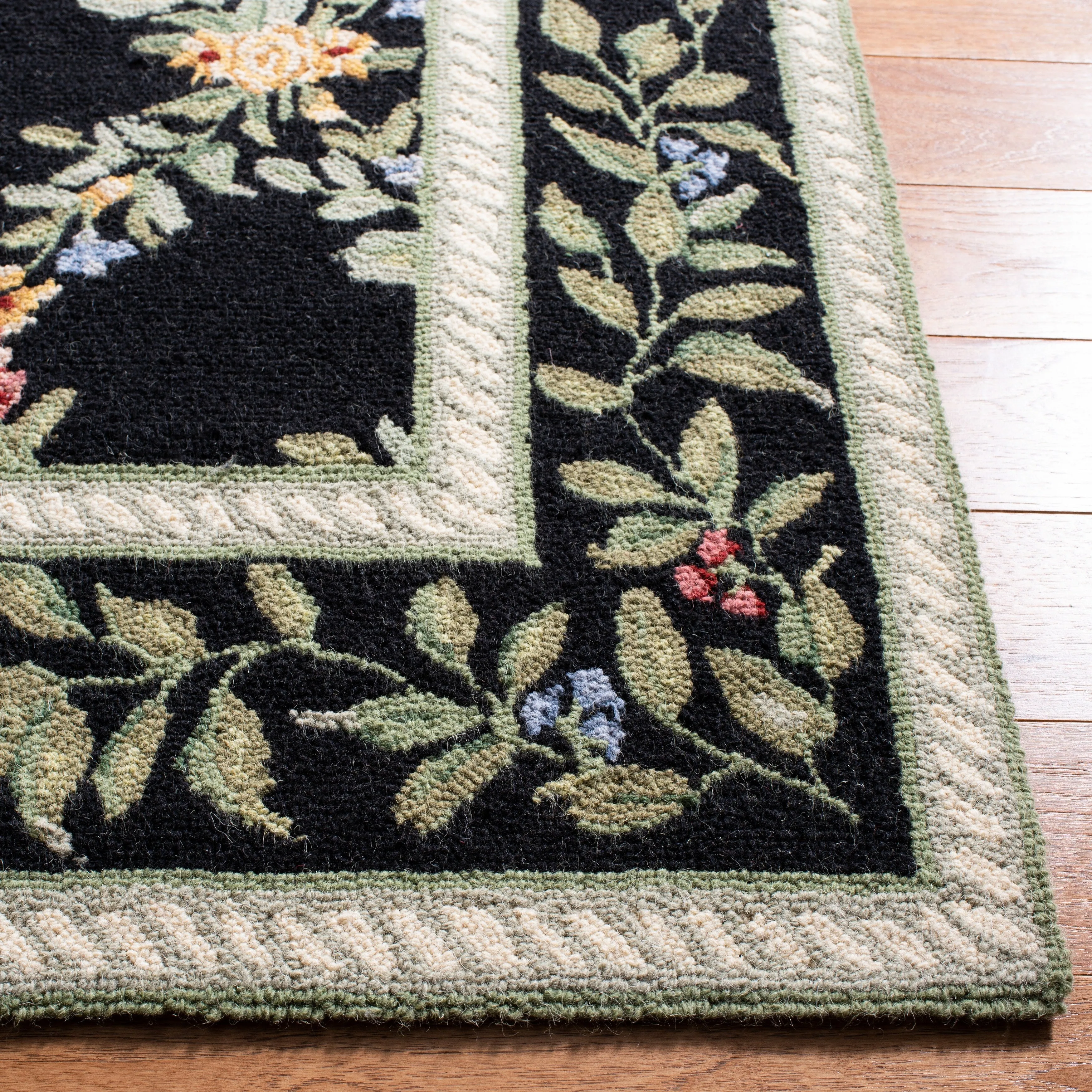 SAFAVIEH Handmade Chelsea Gulser Trellis French Country Wool Rug