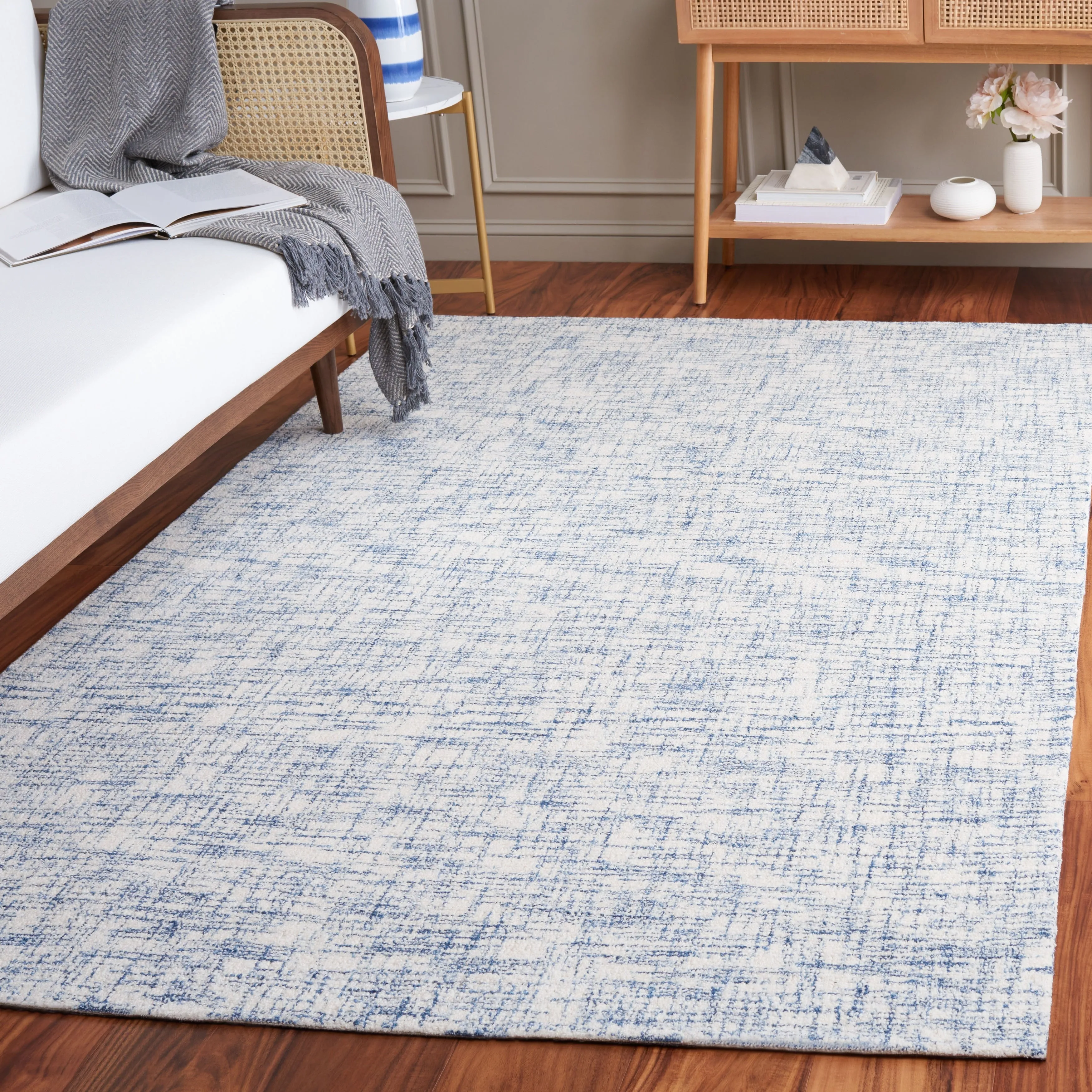 SAFAVIEH Handmade Ebony Zack Contemporary Wool Rug