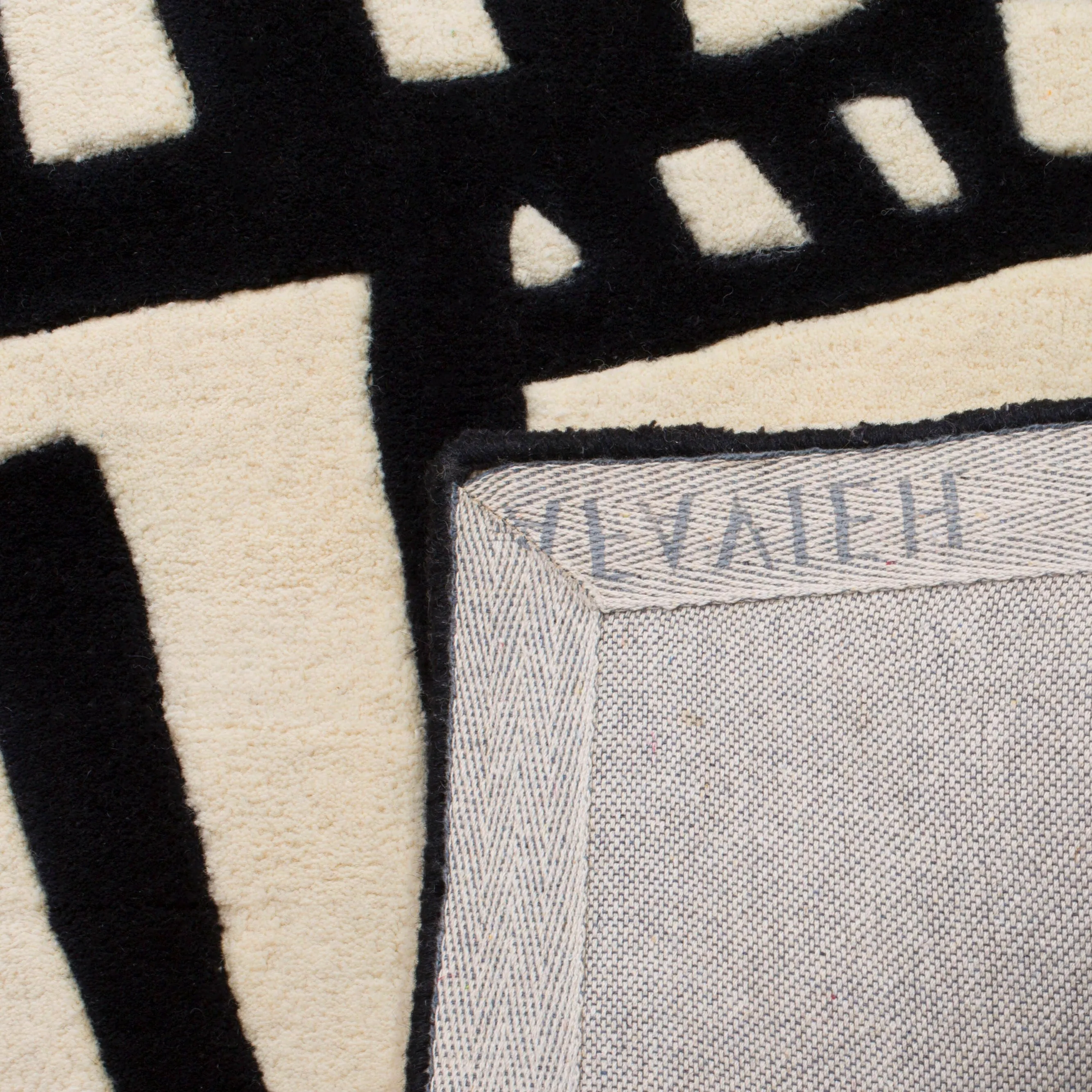 SAFAVIEH Handmade Fifth Avenue Eliina Mid-century Modern Wool Rug