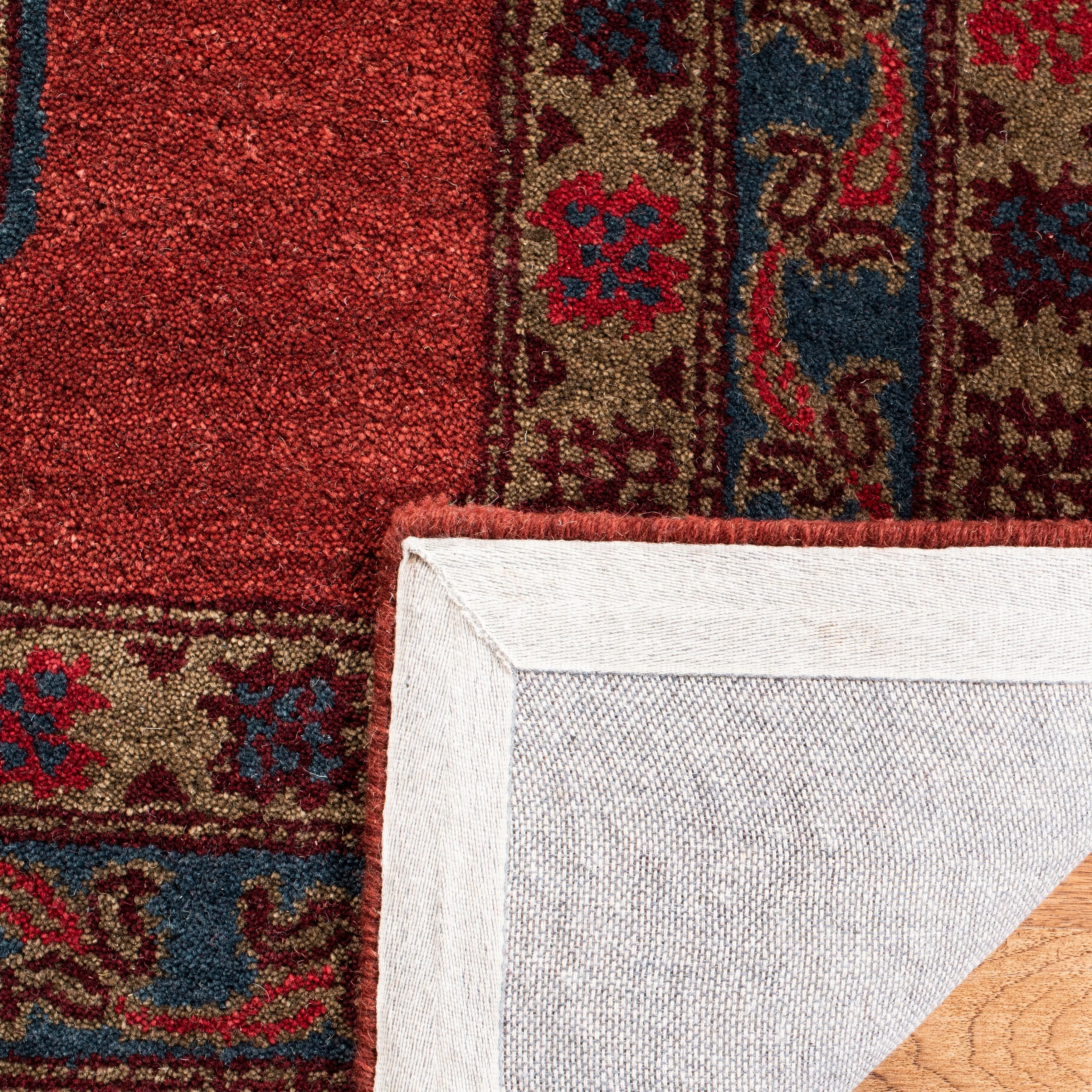 SAFAVIEH Handmade Heritage Katla Traditional Oriental Wool Rug