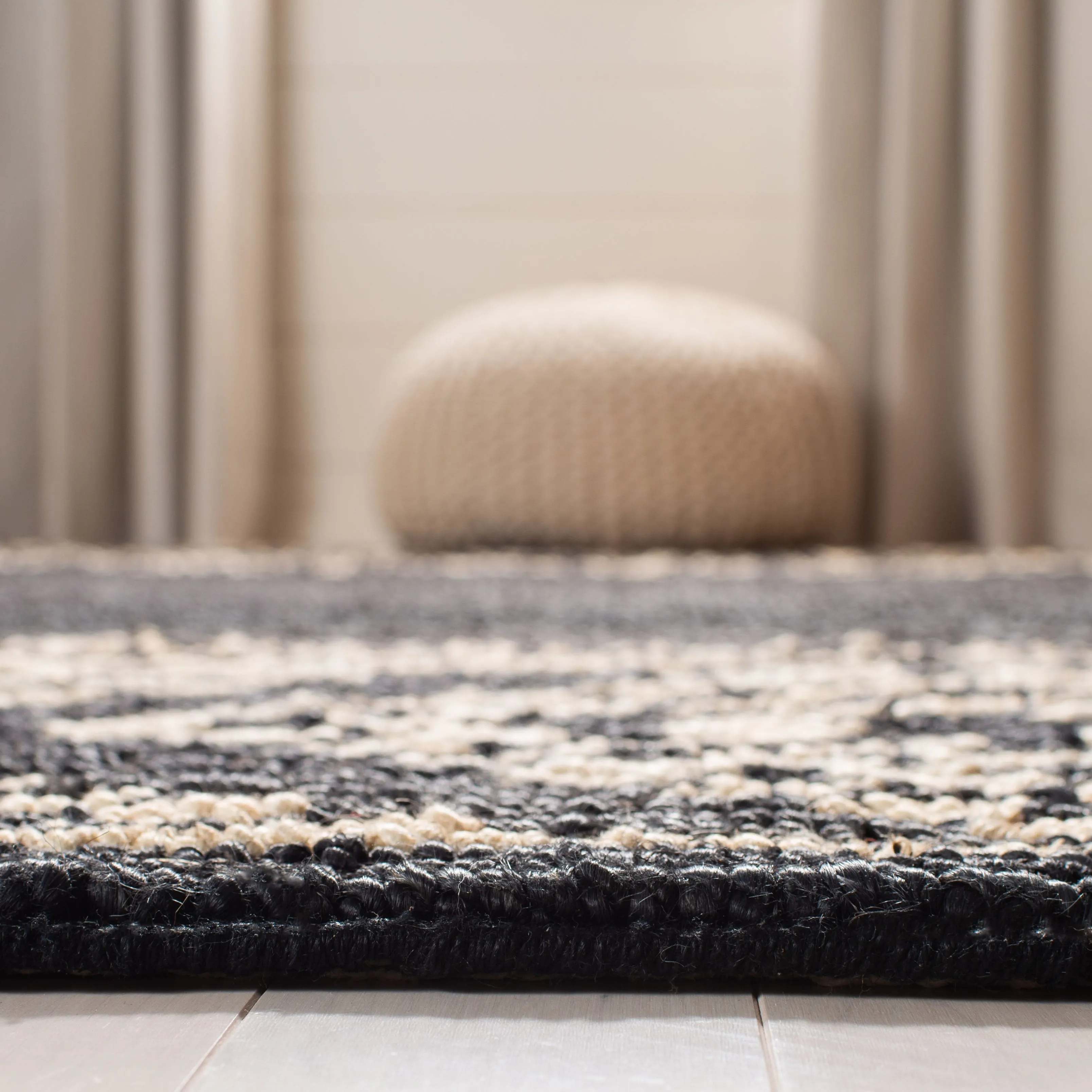 SAFAVIEH Handmade Natural Fiber Braelyn Moroccan Jute Rug