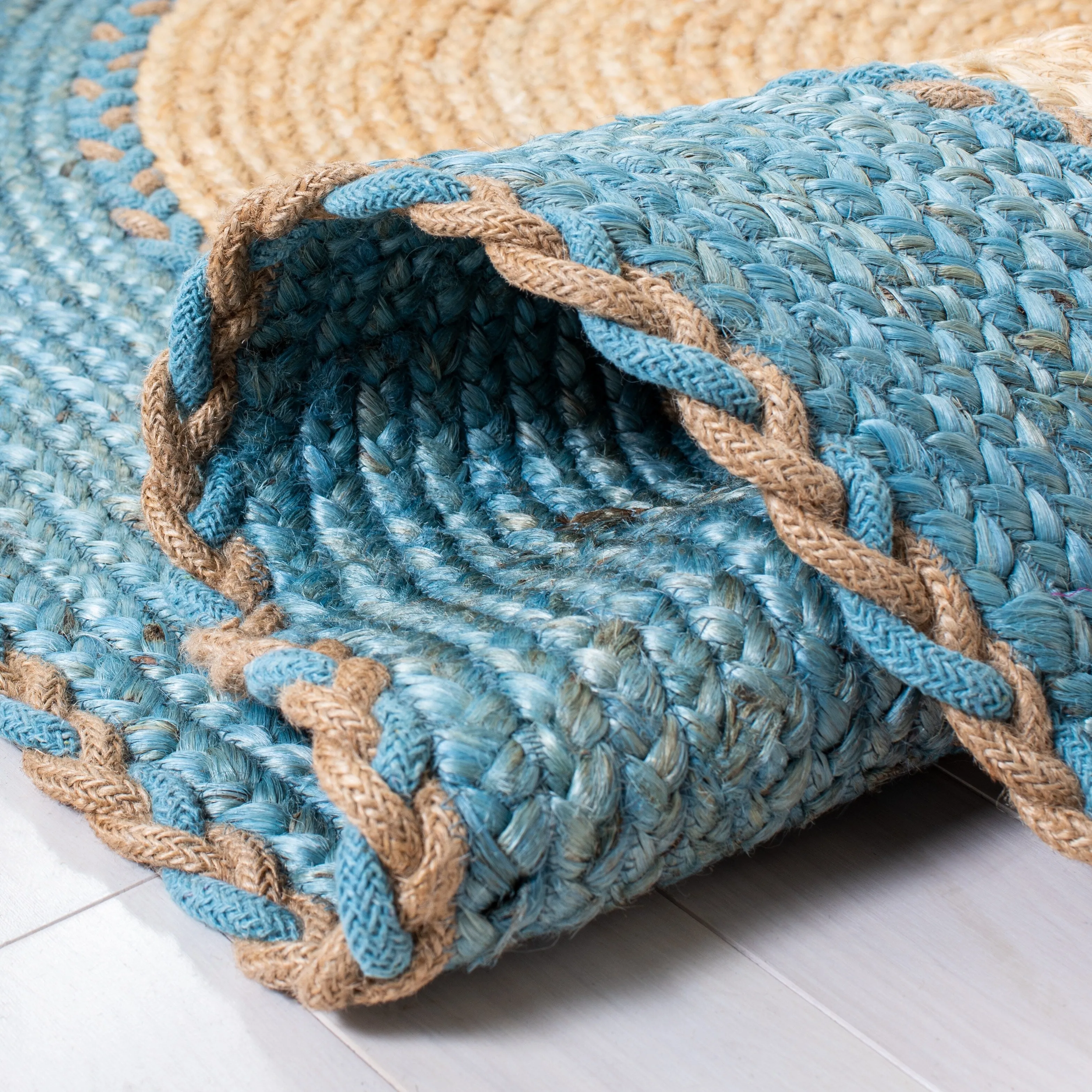SAFAVIEH Handmade Natural Fiber Lianna Casual Jute Rug