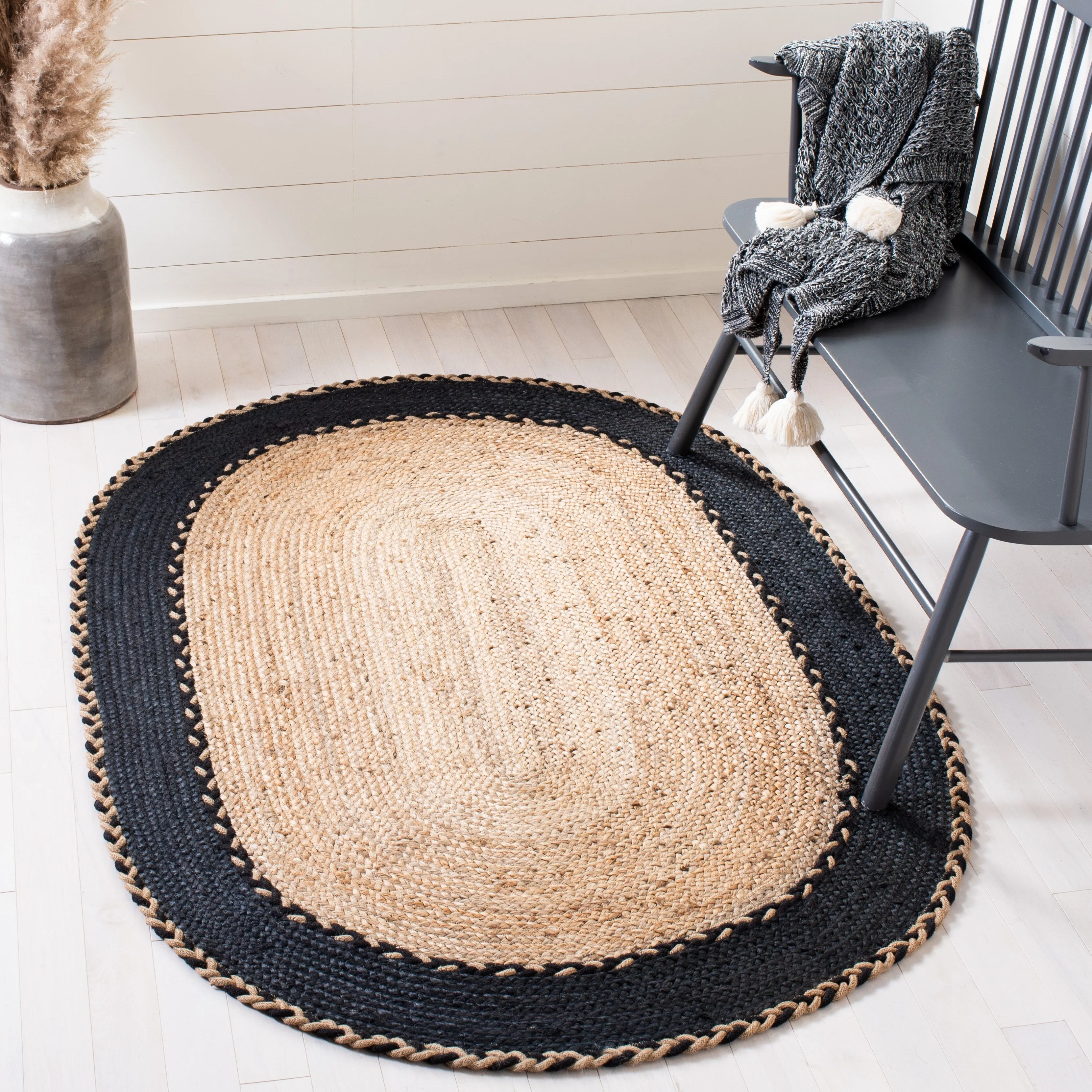 SAFAVIEH Handmade Natural Fiber Lianna Casual Jute Rug