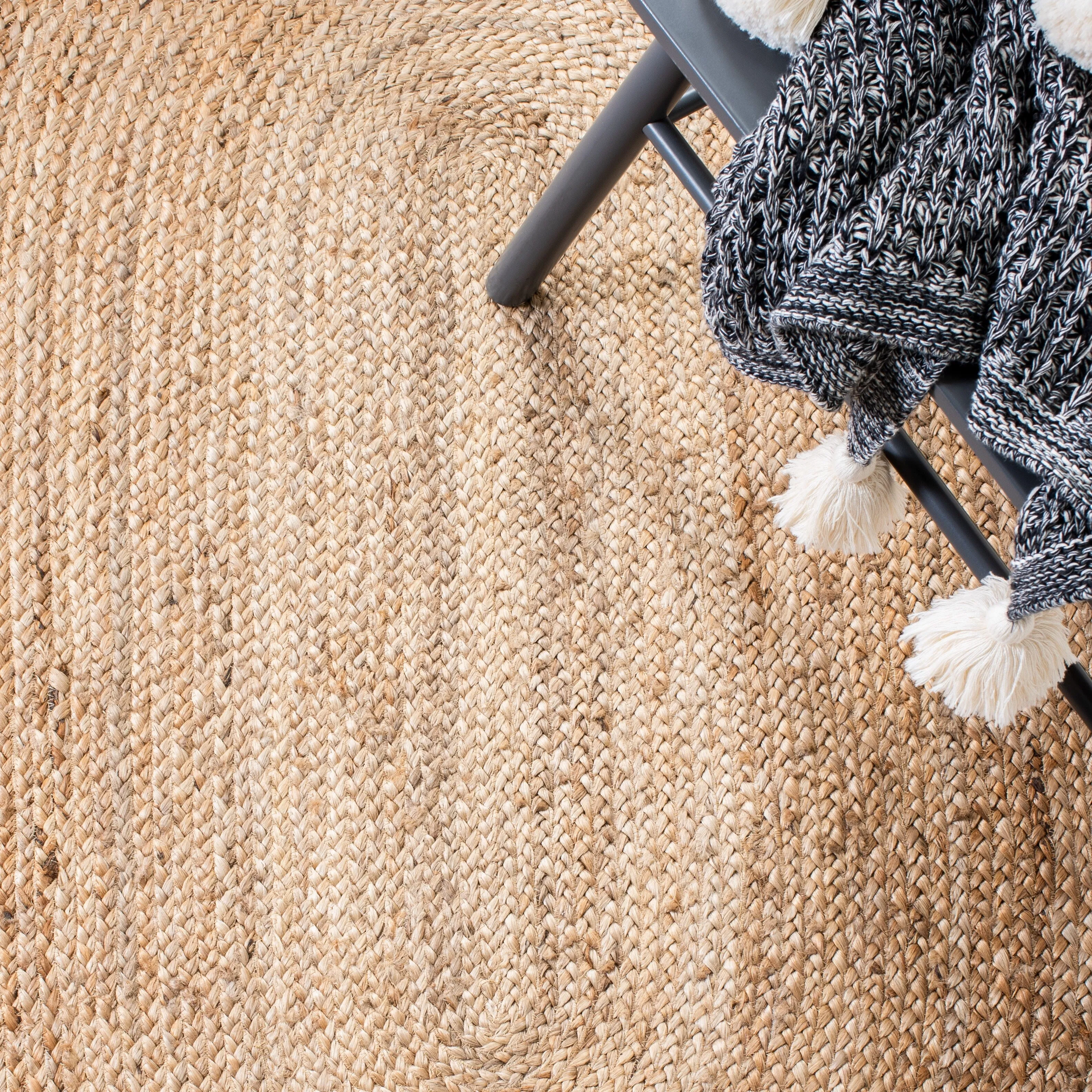 SAFAVIEH Handmade Natural Fiber Lianna Casual Jute Rug