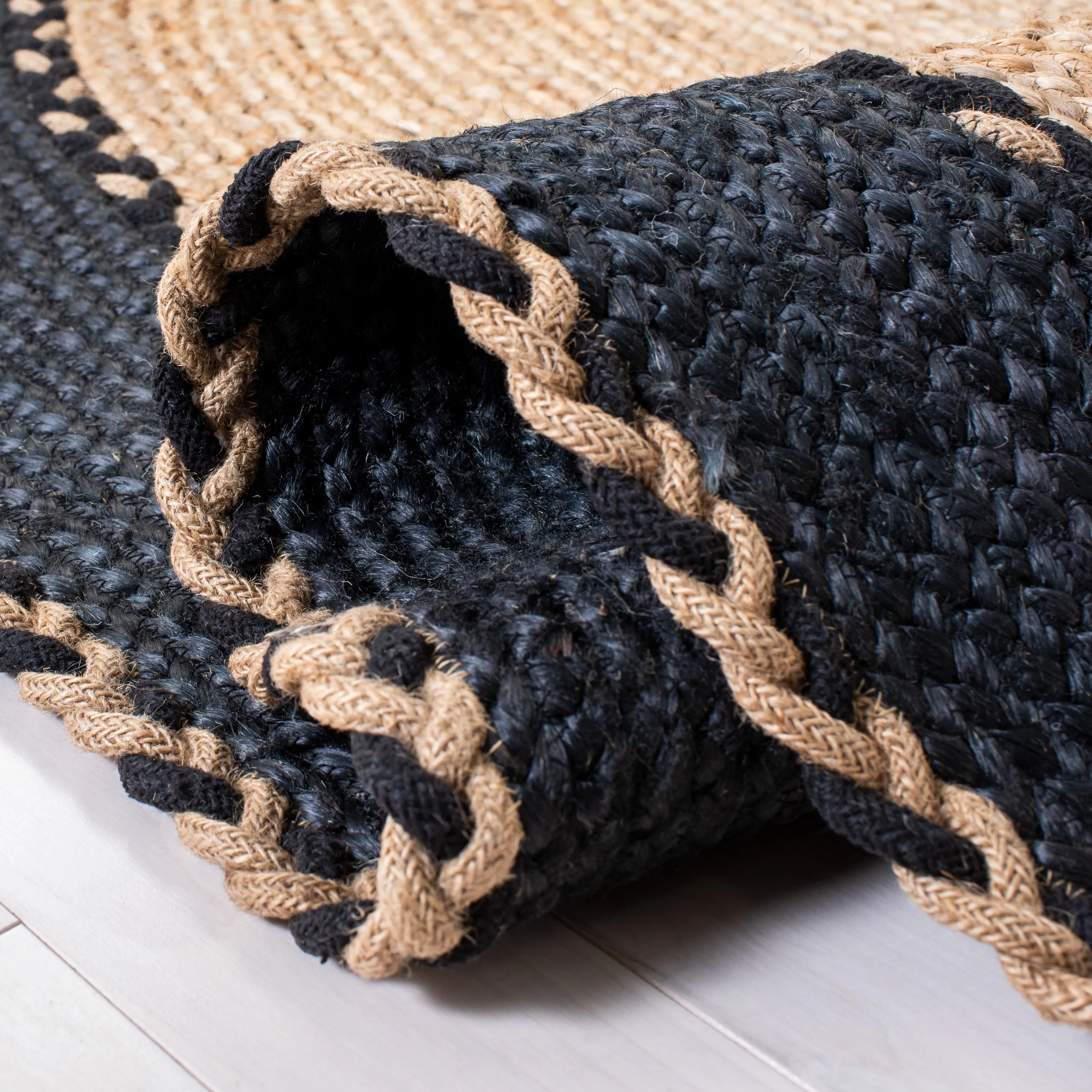 SAFAVIEH Handmade Natural Fiber Lianna Casual Jute Rug