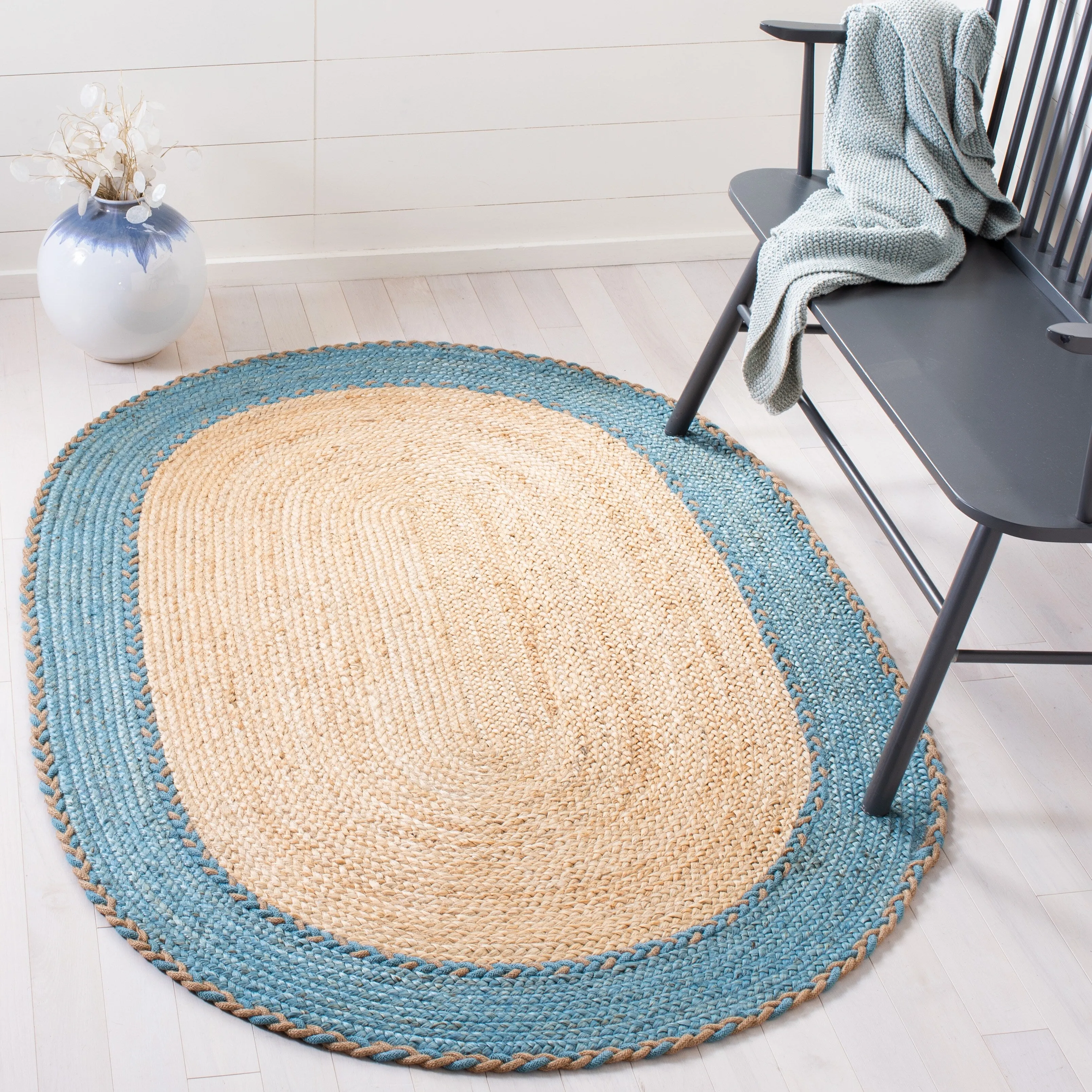 SAFAVIEH Handmade Natural Fiber Lianna Casual Jute Rug